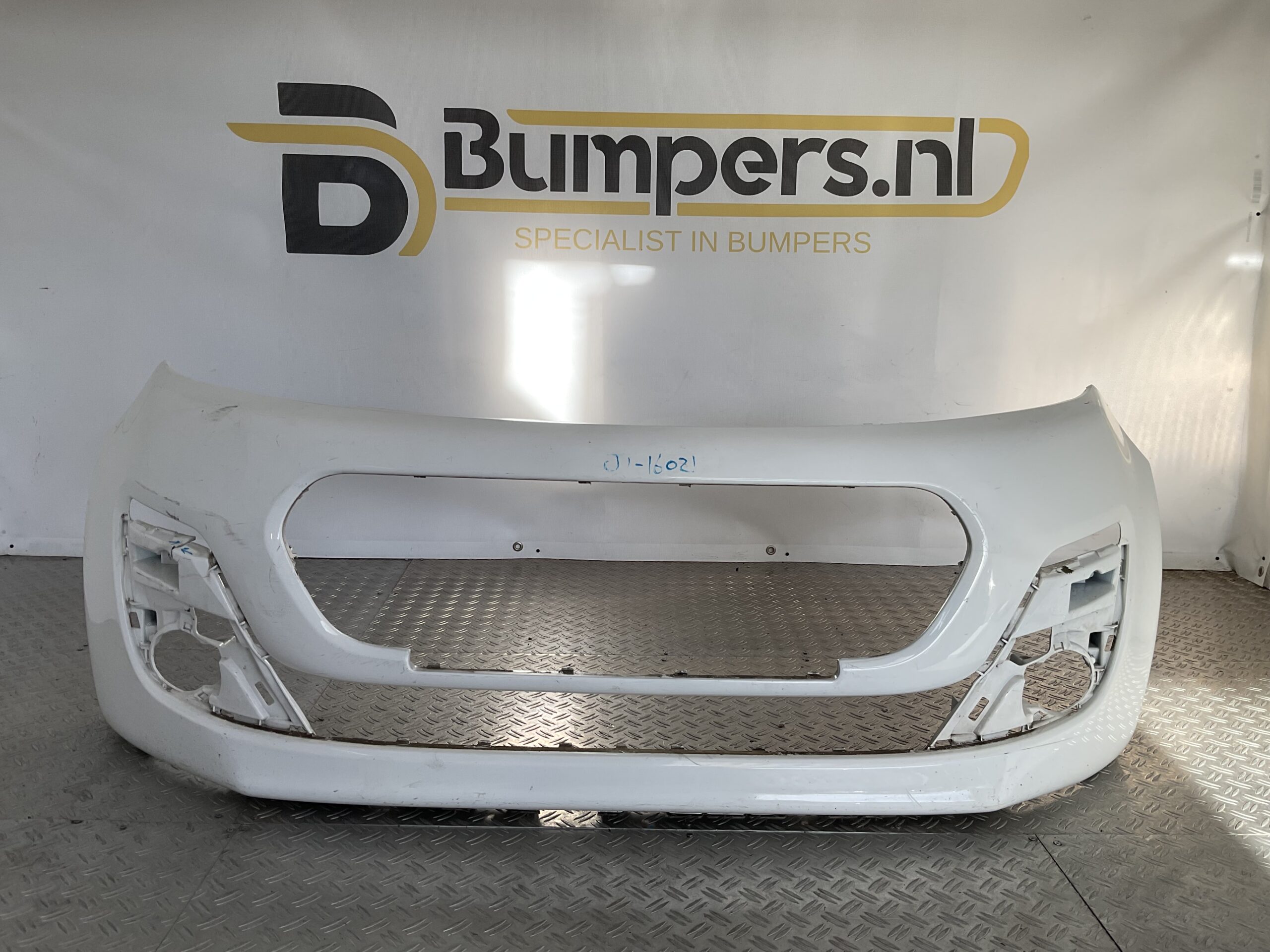 Bumper Peugeot 107 Facelift 11-14 52119-0H120 Voorbumper J1-16021z