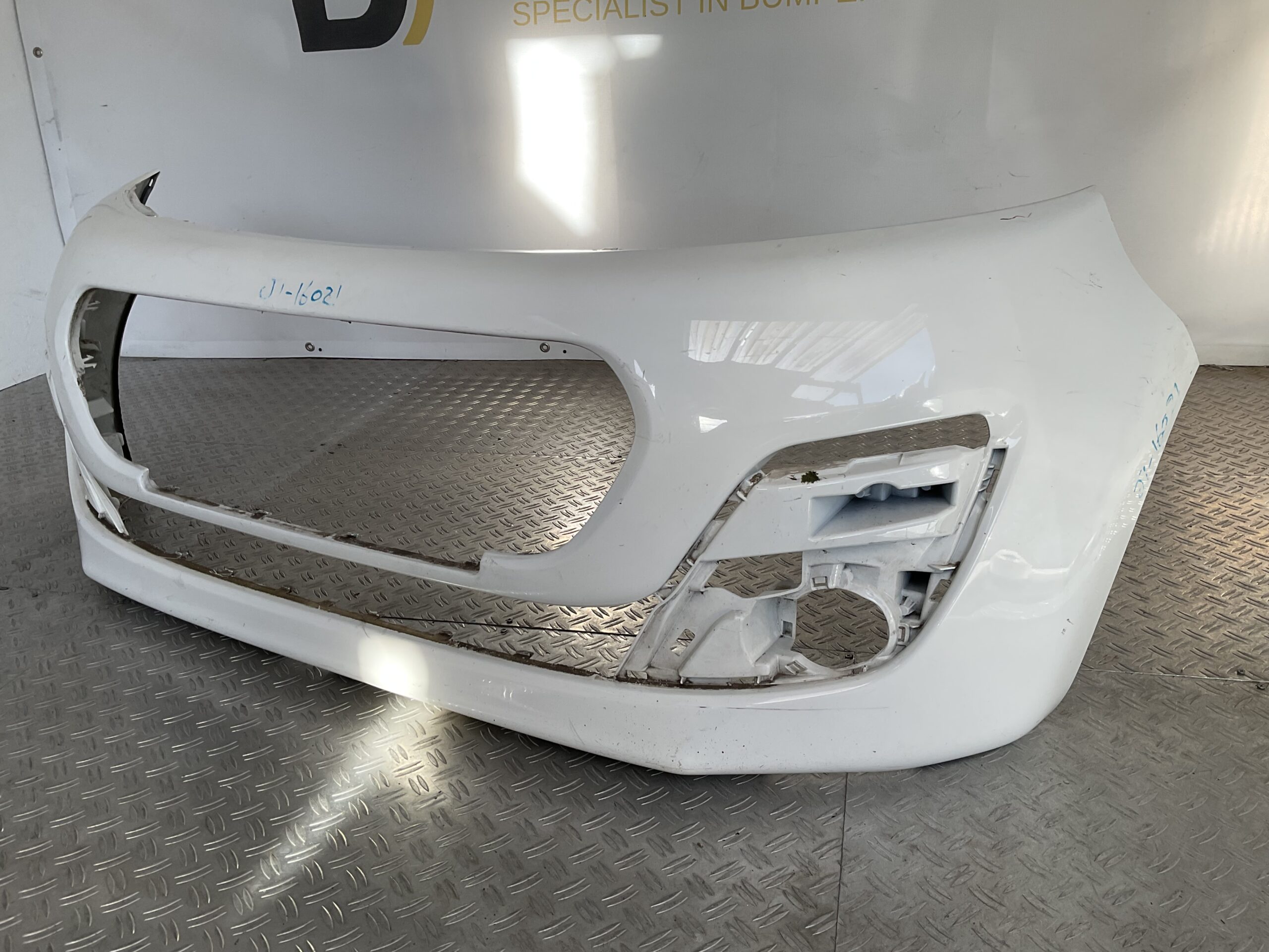 Bumper Peugeot 107 Facelift 11-14 52119-0H120 Voorbumper J1-16021z