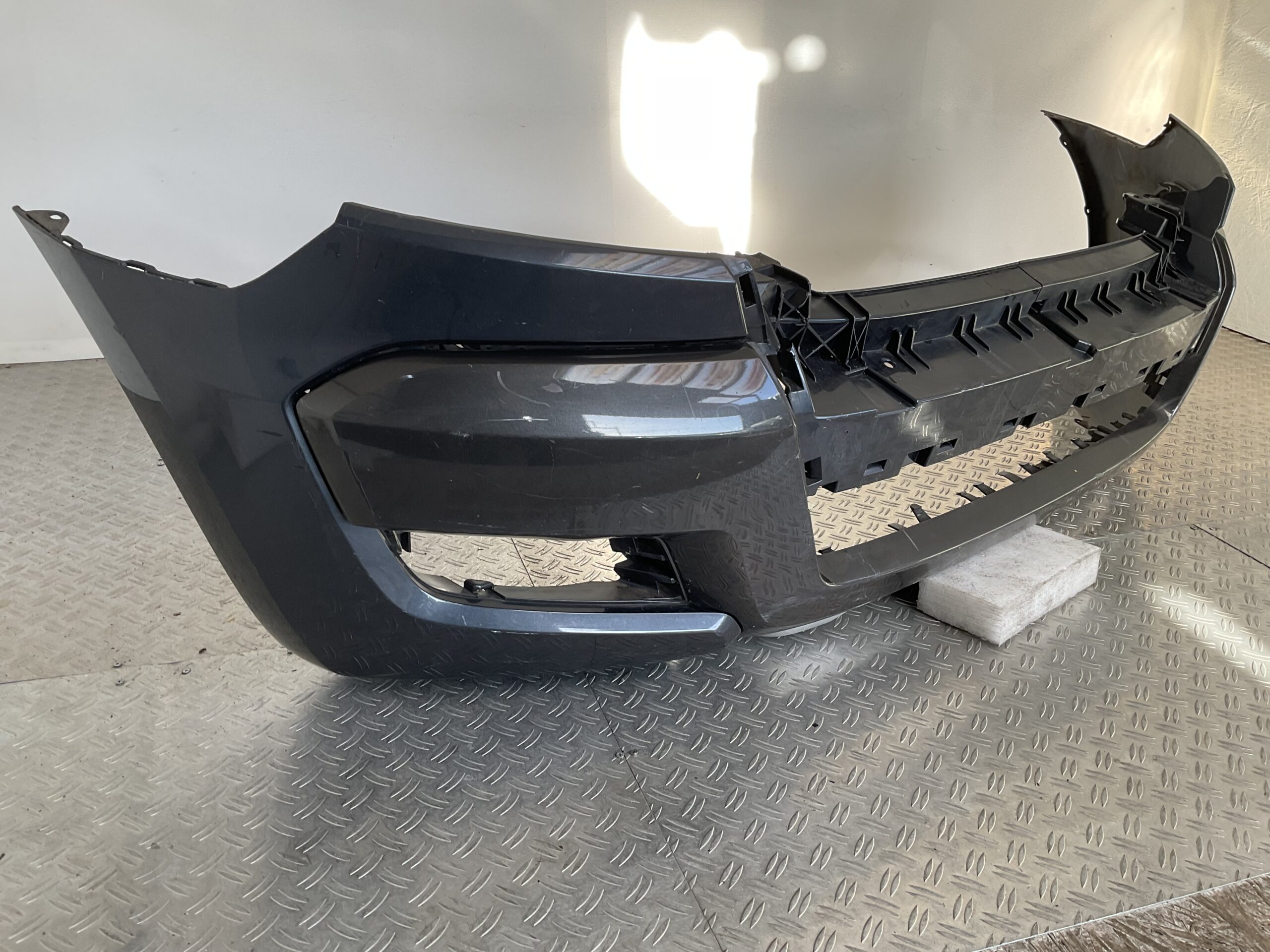 Bumper Ford Ranger 3 III Facelift 15-18 fb3b-17c831 Voorbumper D5-16210z