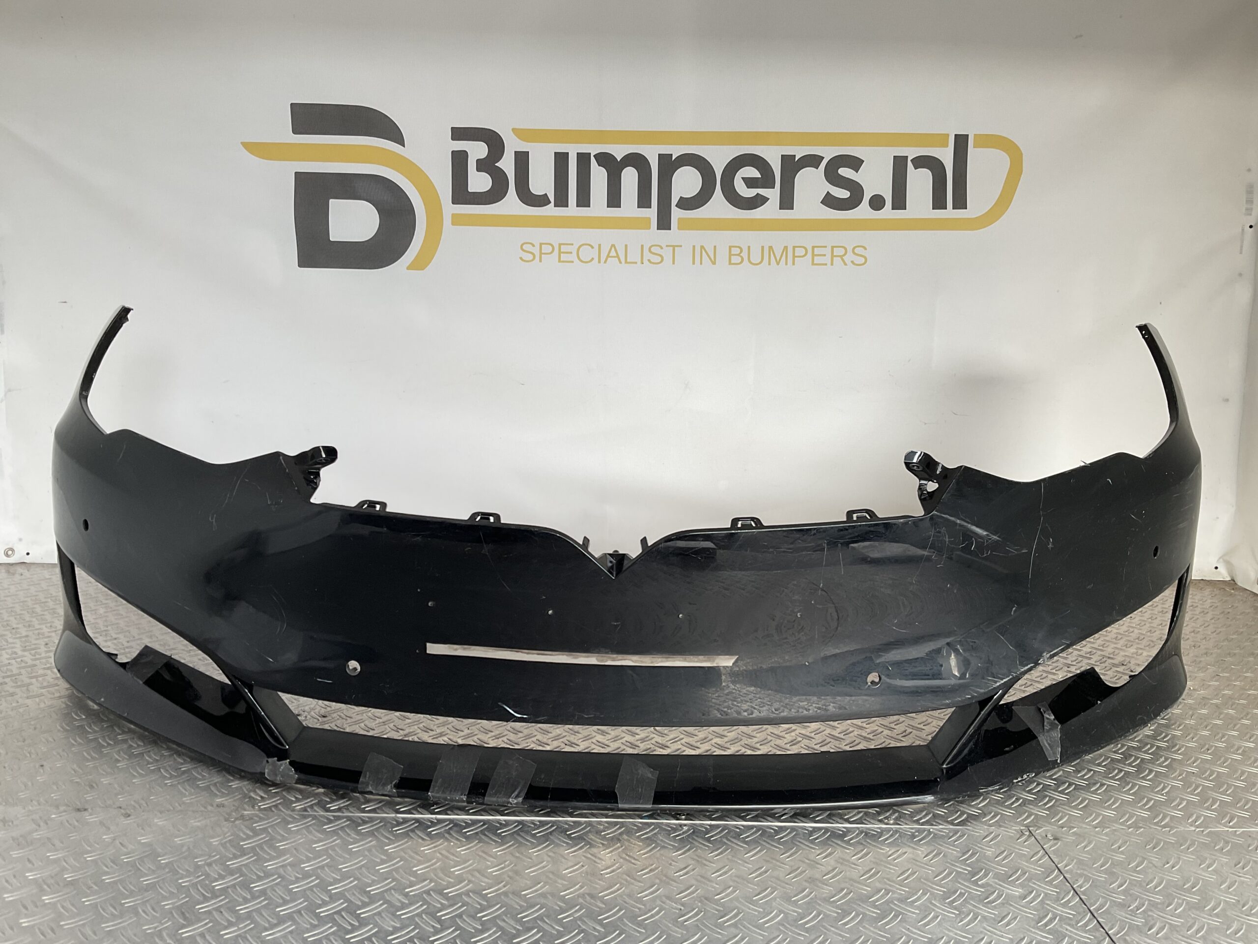 Bumper Tesla Model Y 24-25 1059879-00-b Voorbumper K5-16234z