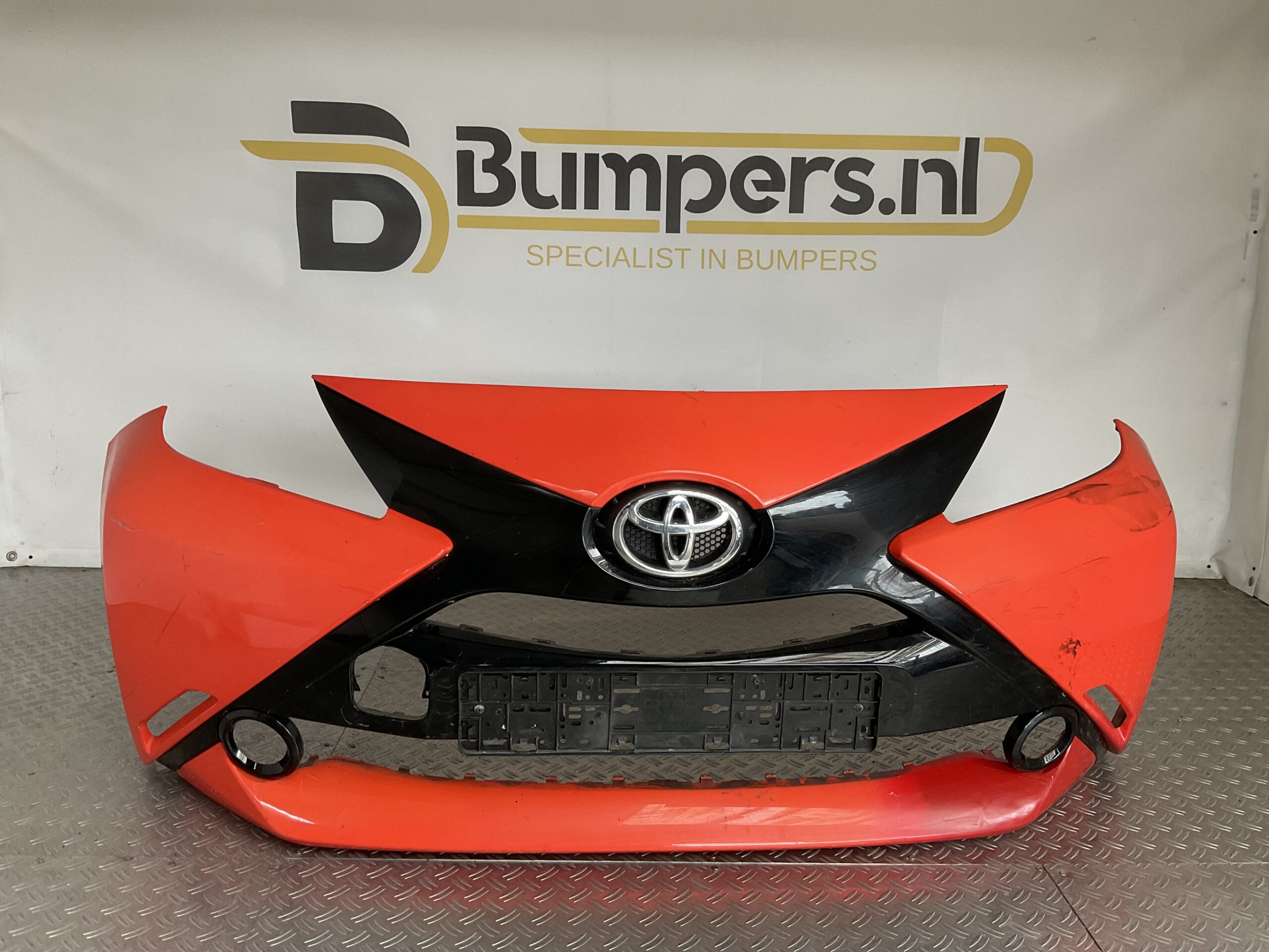 Bumper Toyota Aygo 2014-2017 52119-0H140 Voorbumper D1-16270z