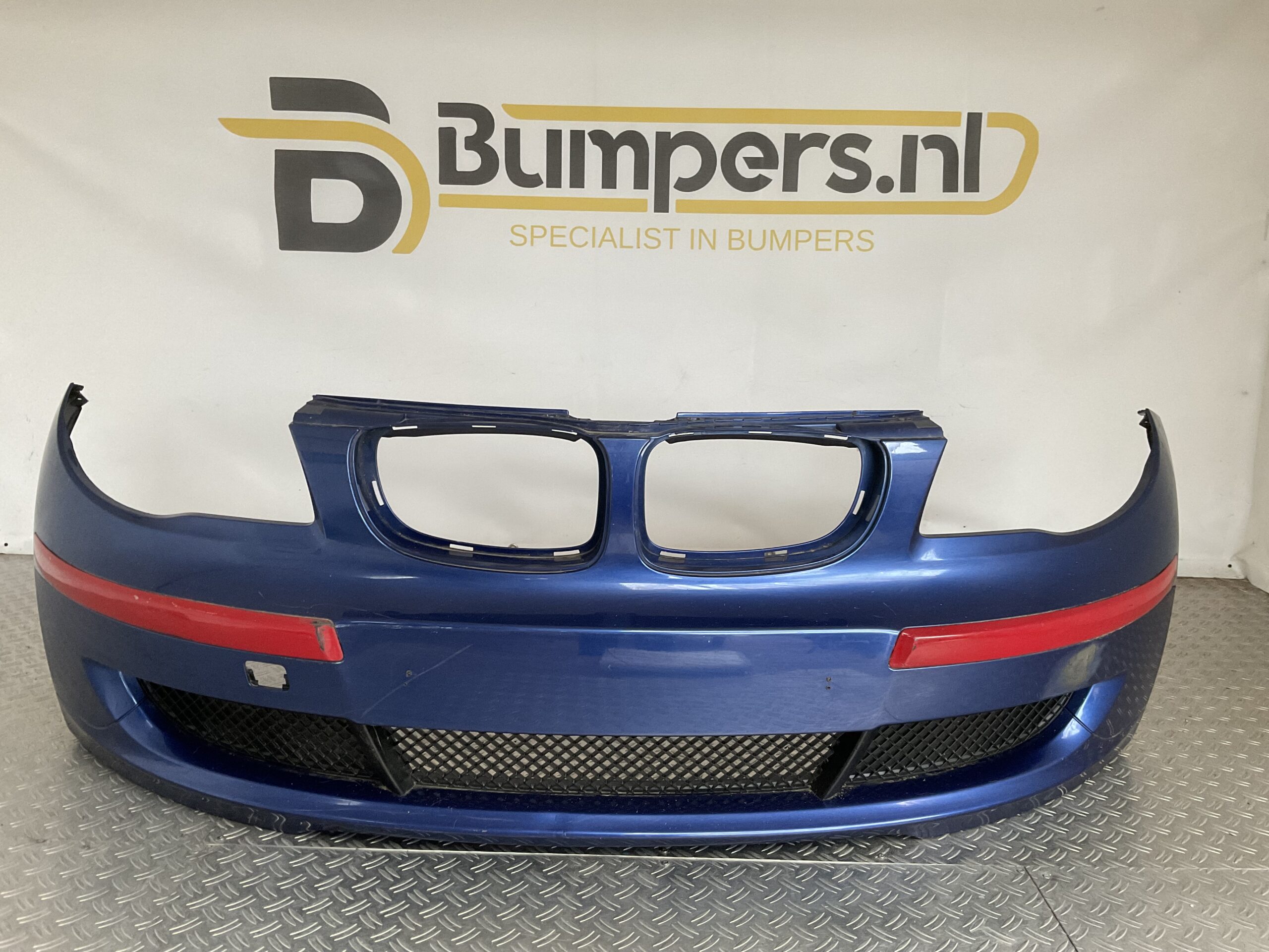 Bumper BMW 1 E81 E87 Facelift LCI 07-11 7166462 Voorbumper K7-16237z
