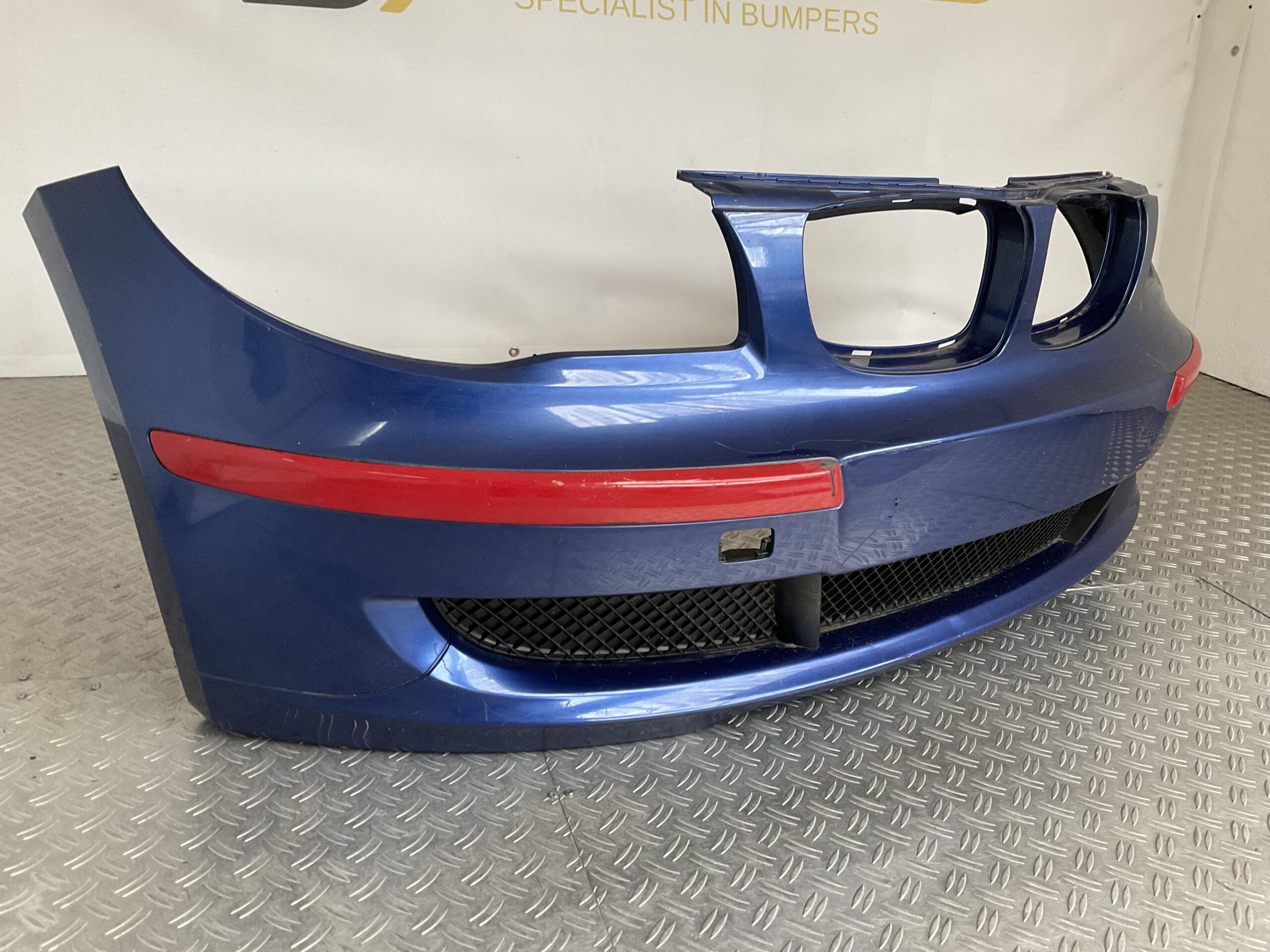 Bumper BMW 1 E81 E87 Facelift LCI 07-11 7166462 Voorbumper K7-16237z