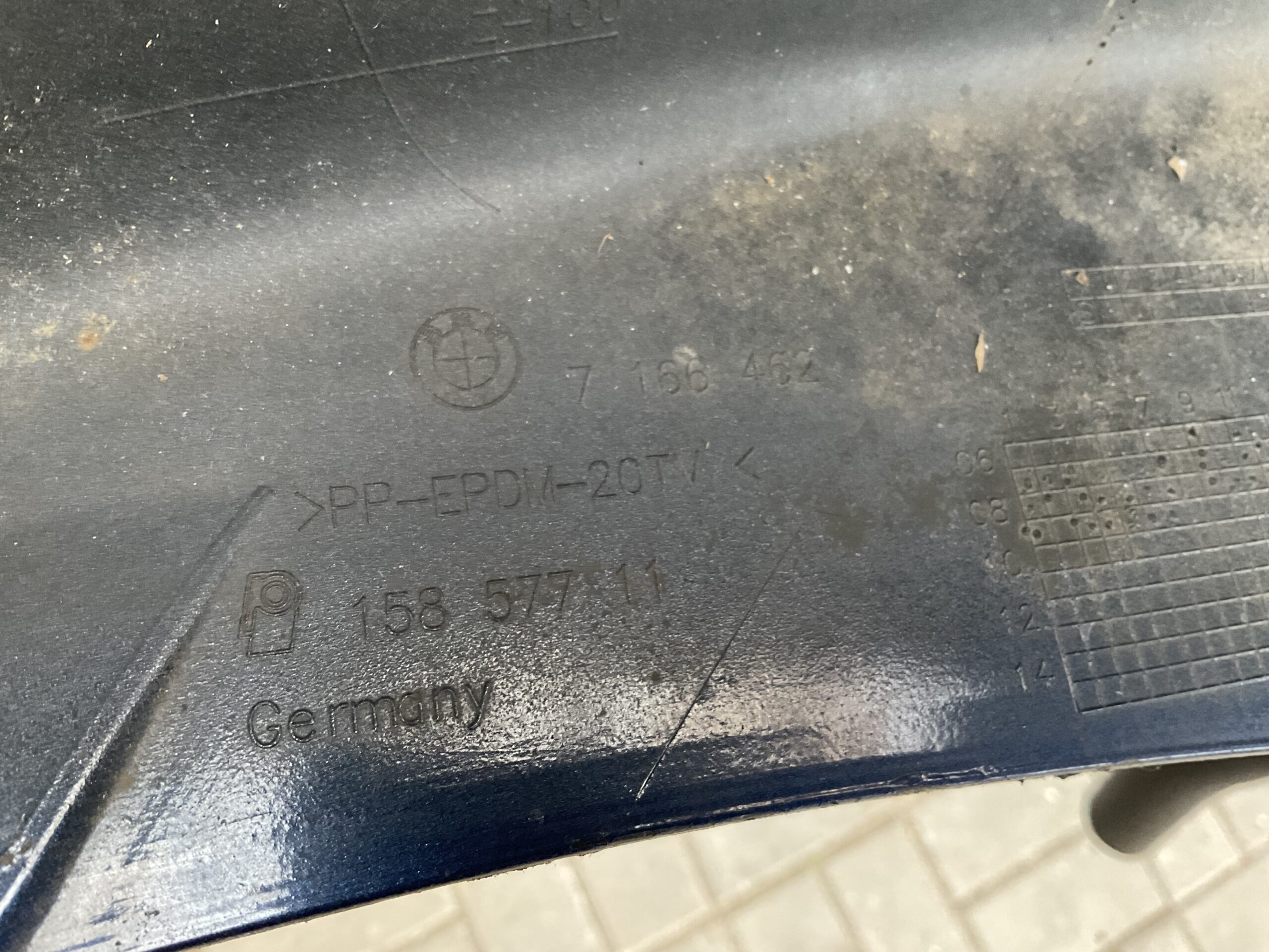 Bumper BMW 1 E81 E87 Facelift LCI 07-11 7166462 Voorbumper K7-16237z