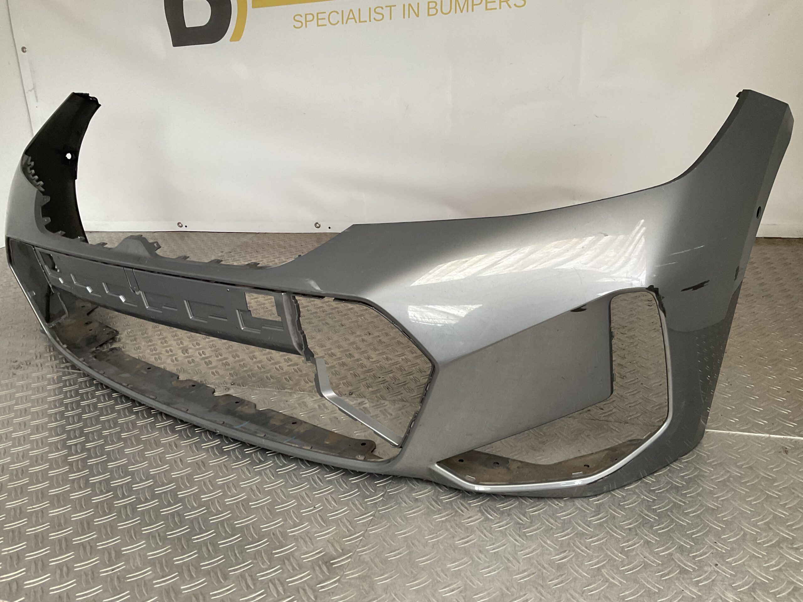 Bumper BMW 3 Serie G20 G21 MPakket M-Pakket Facelift LCI 51118085444 Voorbumper i5-16292z