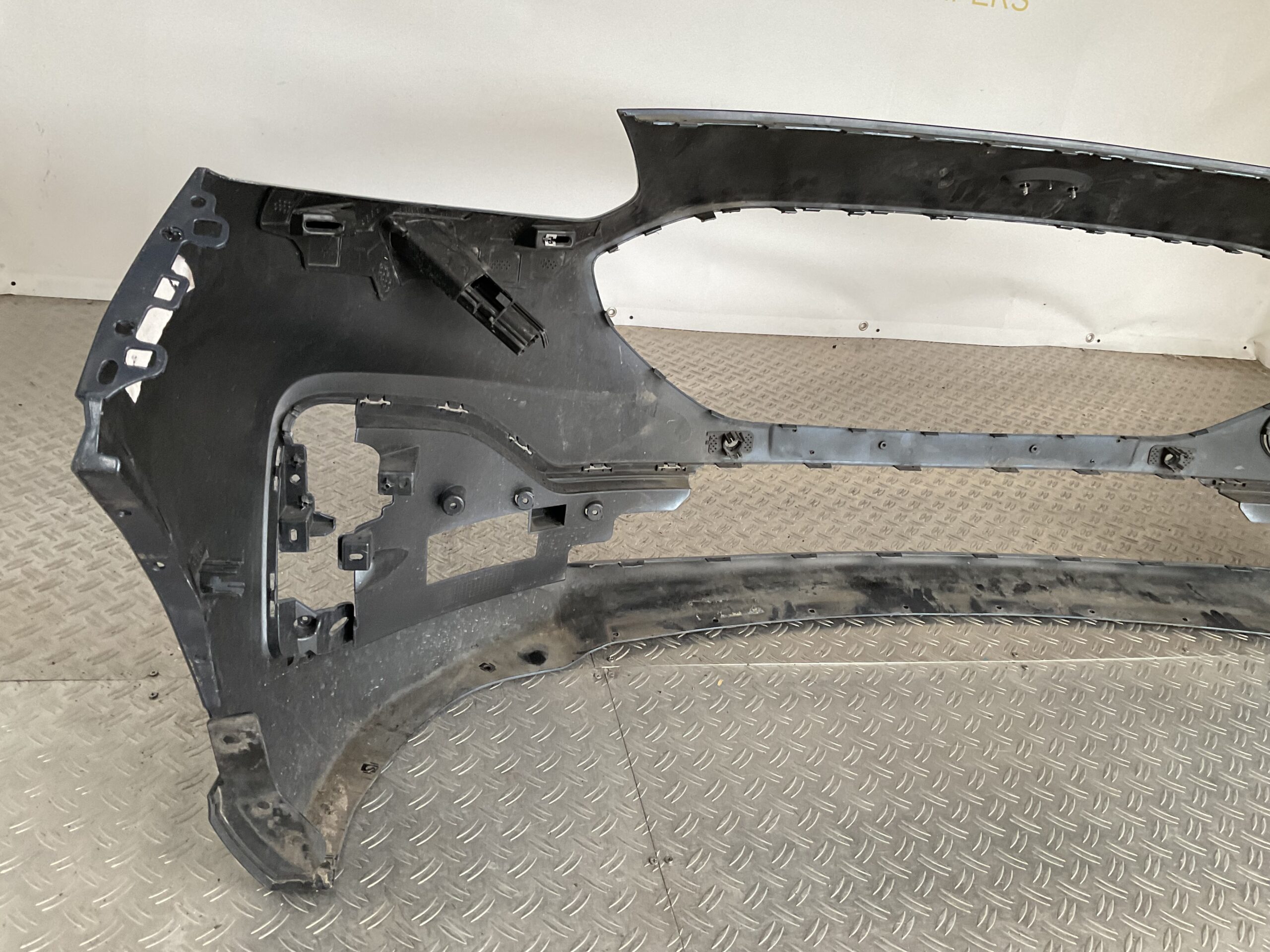 Bumper Ford Kuga MK3 Stline ST-Line 2019-2024 lv4b-17f003 Voorbumper D5-16297z