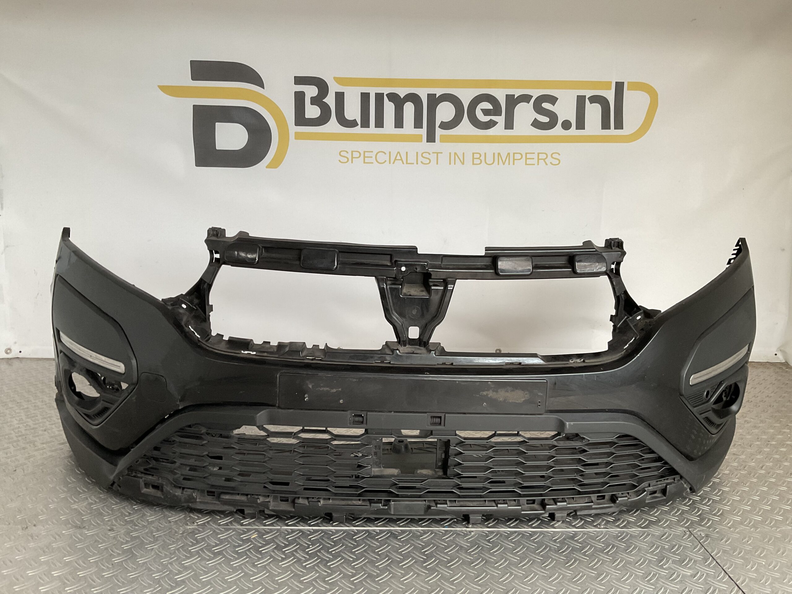 Bumper Dacia Sandero 2020-2024 620228861R Voorbumper G3-163001z