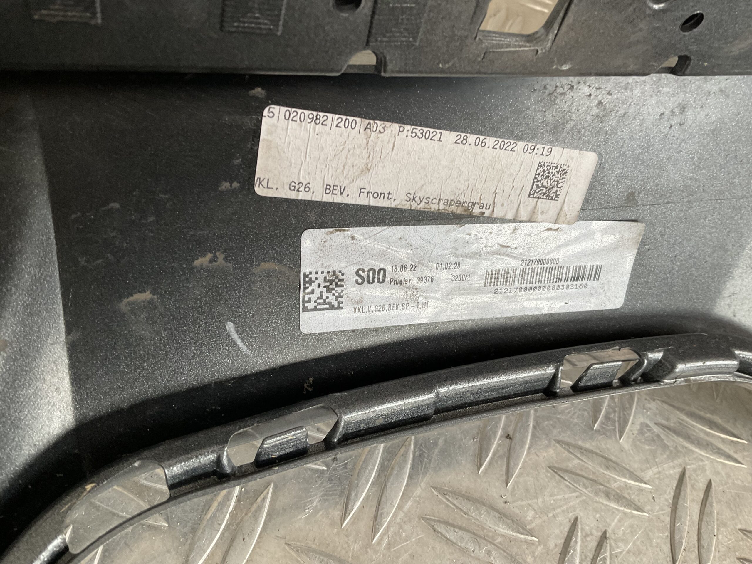 Bumper BMW i4 G26 Grand Coupe 21-24 51118738585 Voorbumper K5-16302z