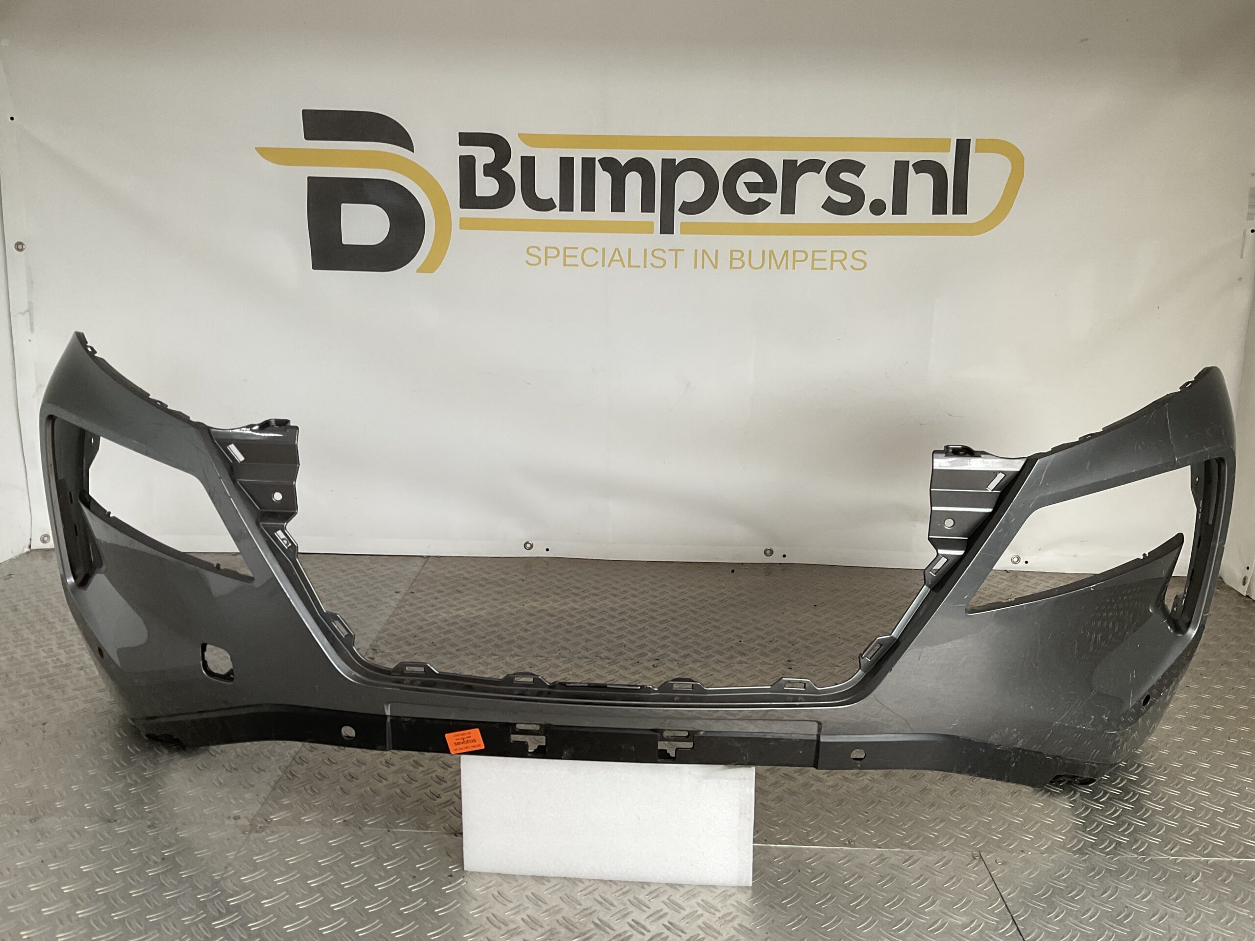 Bumper Nissan XTrail X-Trail T33 pdc 620226RN0H Voorbumper G5-16305z