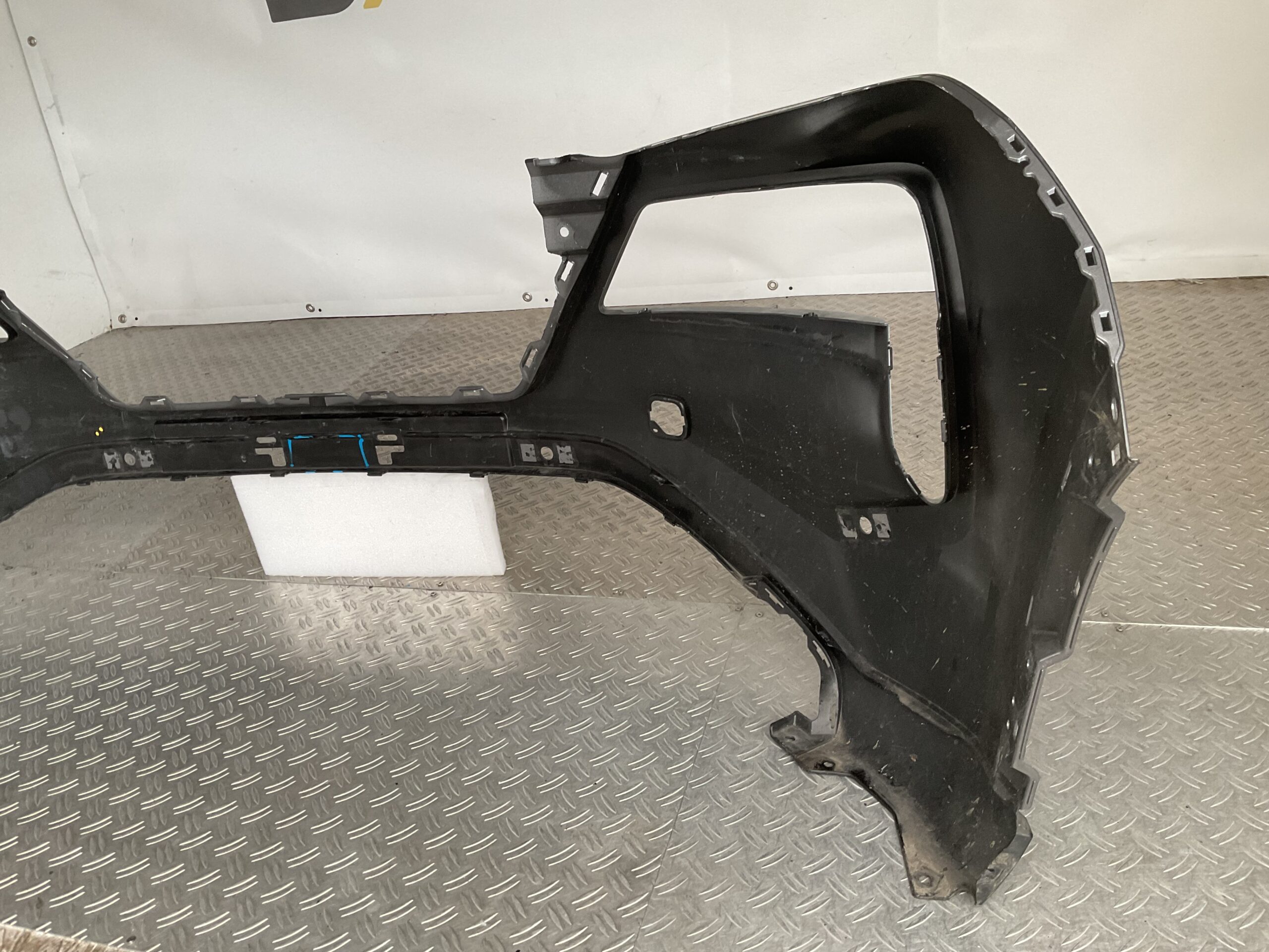 Bumper Nissan XTrail X-Trail T33 pdc 620226RN0H Voorbumper G5-16305z