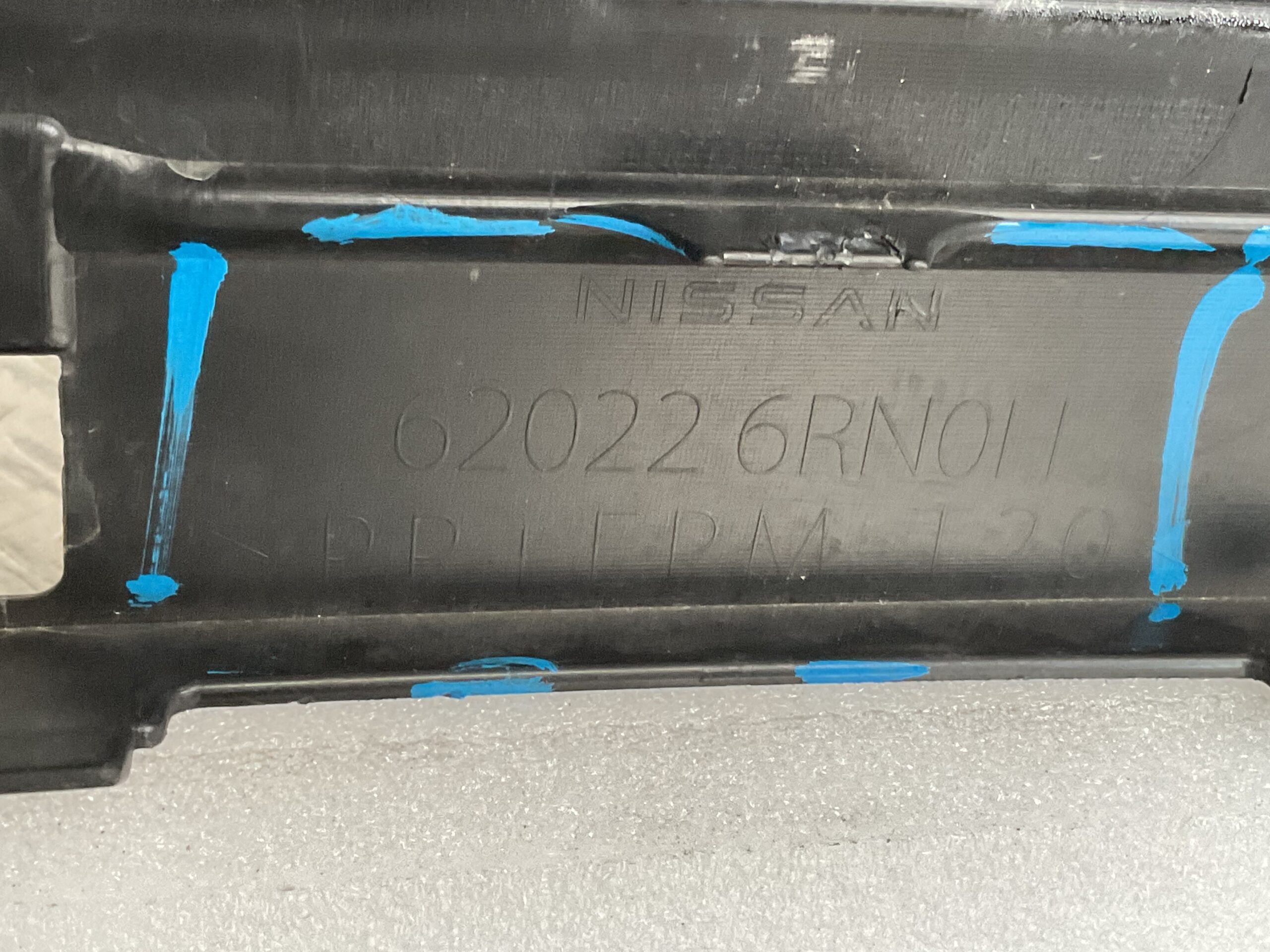 Bumper Nissan XTrail X-Trail T33 pdc 620226RN0H Voorbumper G5-16305z