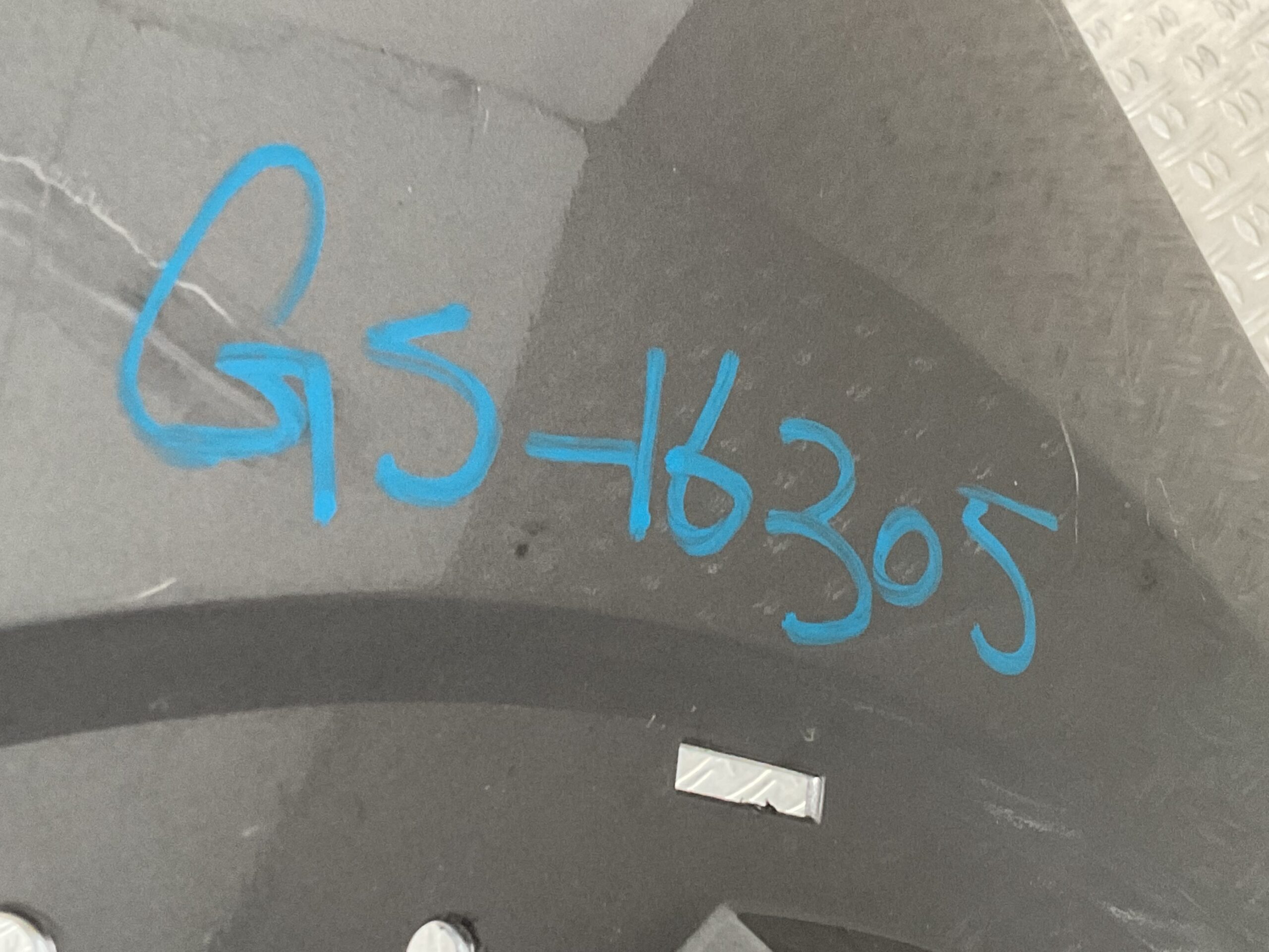 Bumper Nissan XTrail X-Trail T33 pdc 620226RN0H Voorbumper G5-16305z