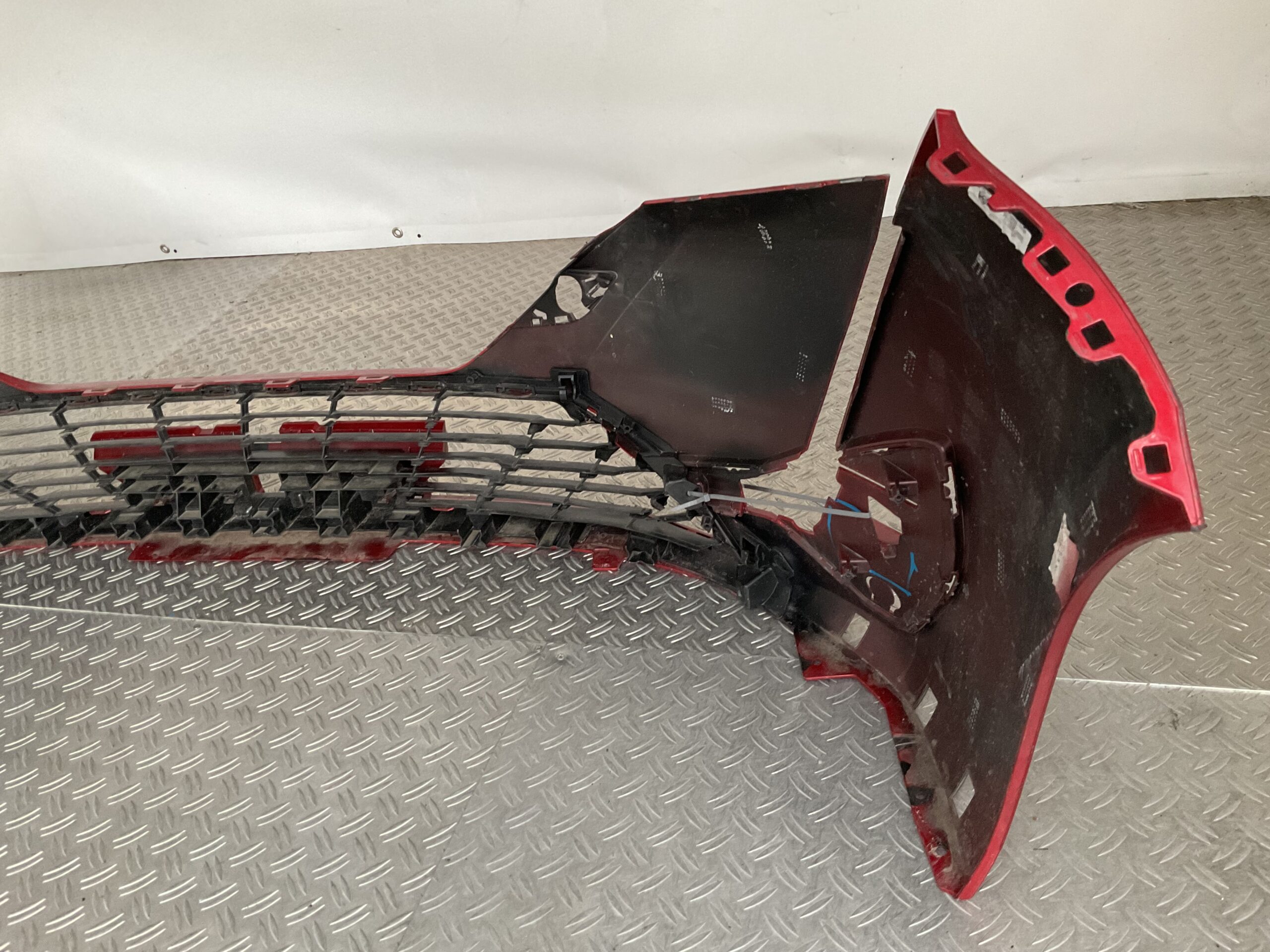 Bumper Peugeot 308 2022-2025 9838074780 Voorbumper J5-16266z