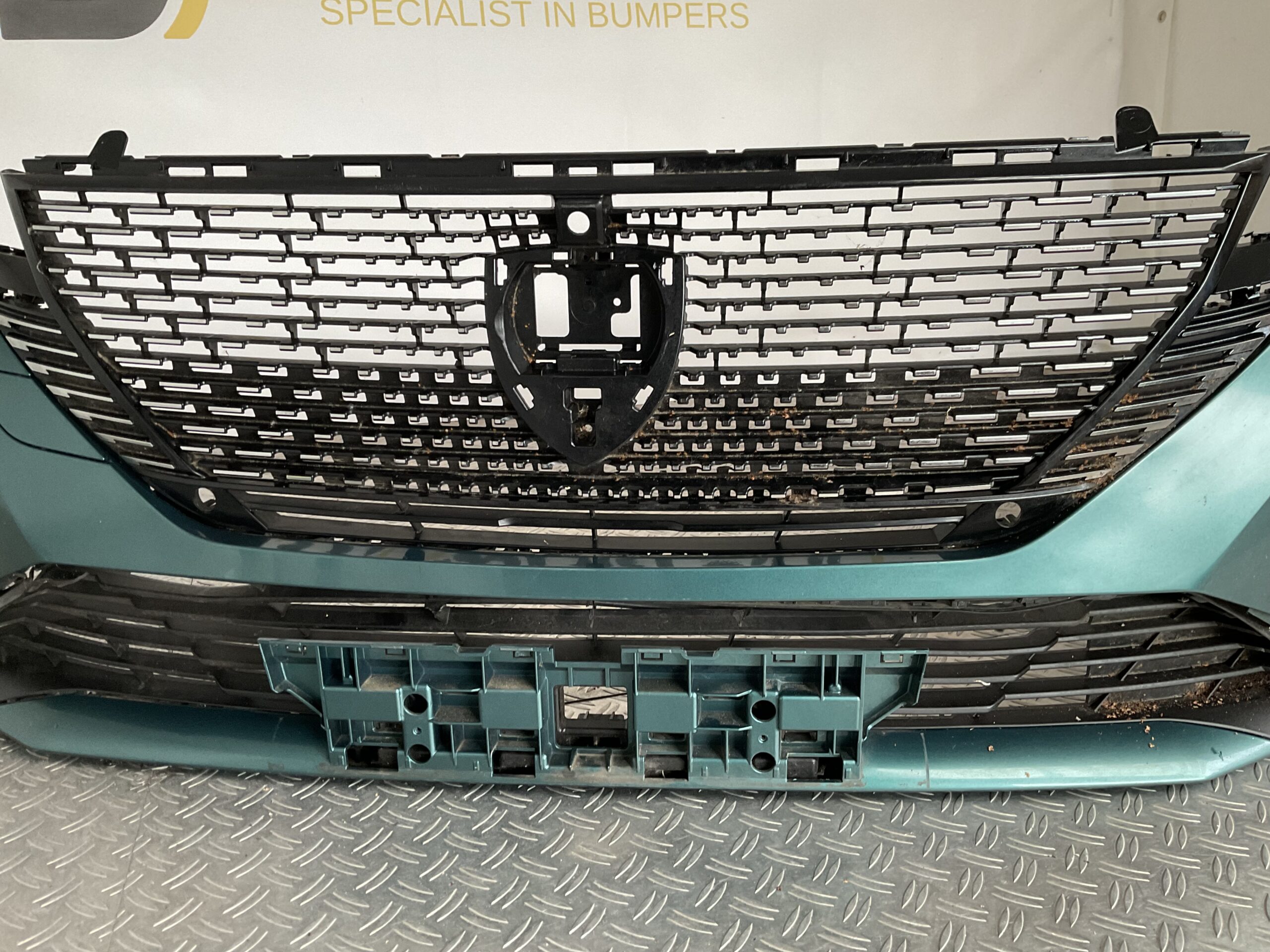 Bumper Peugeot 308 2022-2025 9838074780 Voorbumper J5-16336z