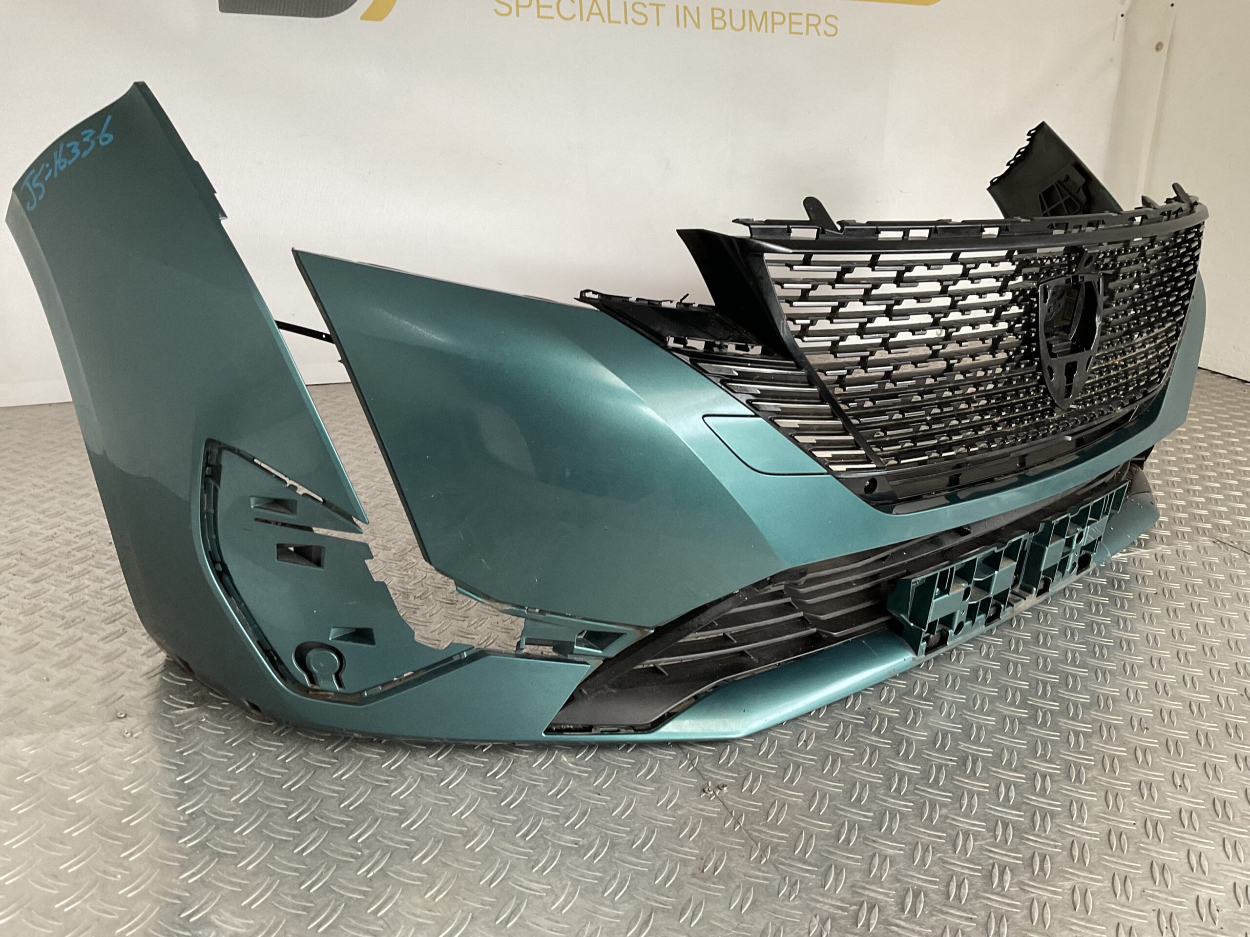 Bumper Peugeot 308 2022-2025 9838074780 Voorbumper J5-16336z