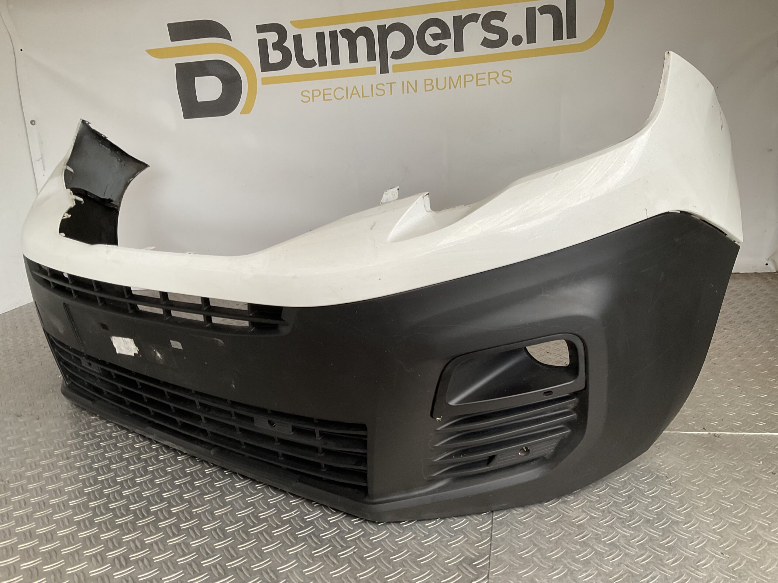 Bumper Citroen Berlingo Peugeot Partner 9816765680 Voorbumper J5-16337z