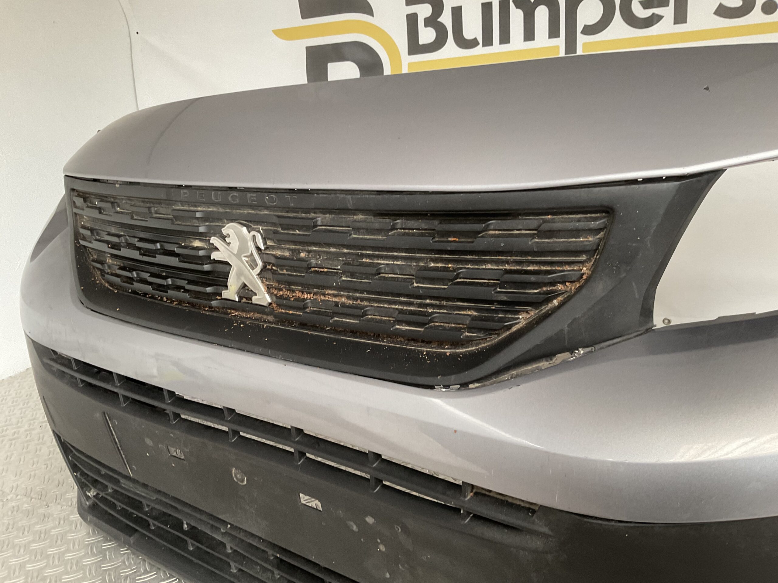 Bumper Peugeot Partner 9816765680 Voorbumper J5-16338z