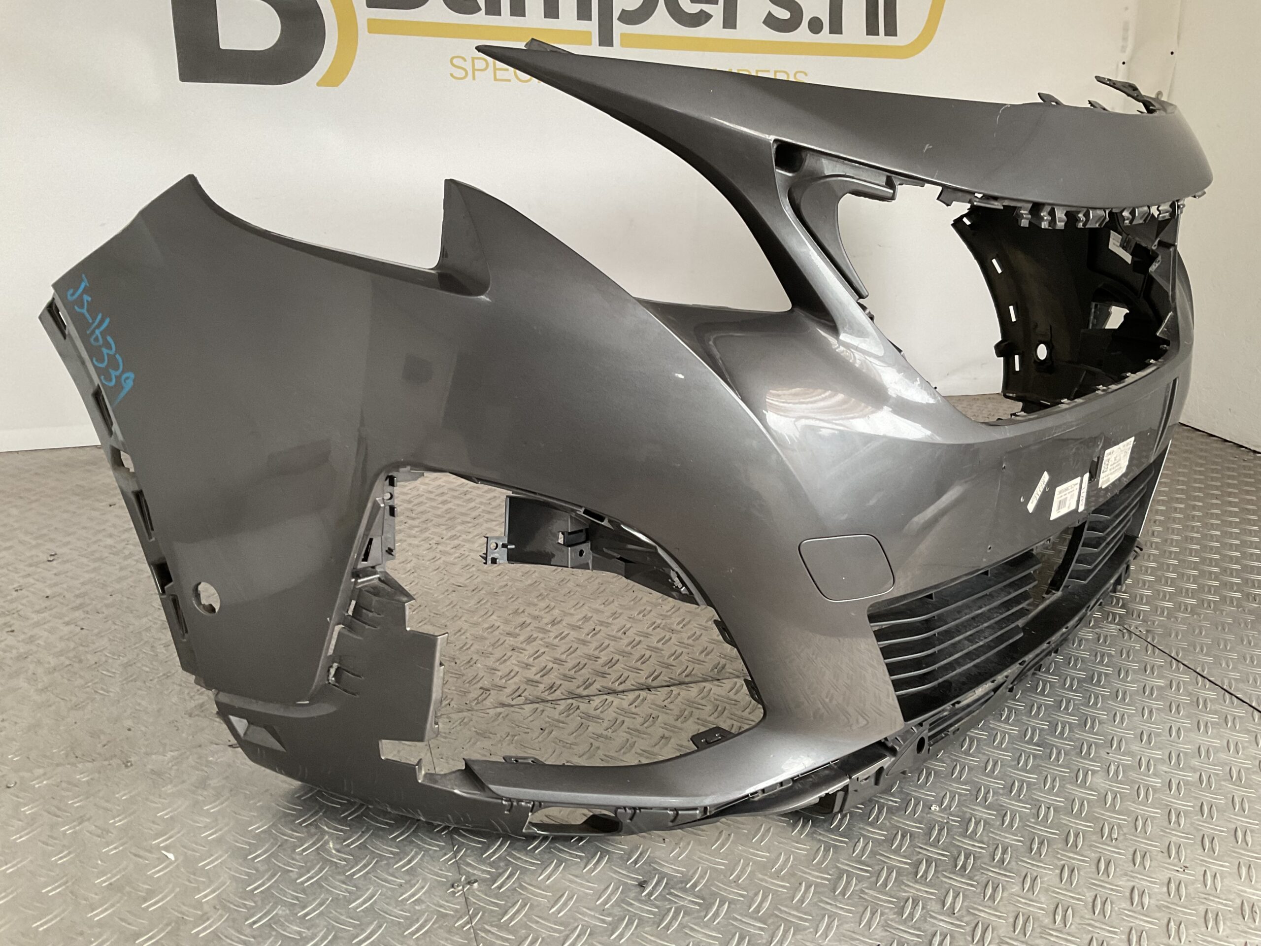 Bumper Peugeot 3008 5008 GT-Line GTLINE 16-20 9815499077 Voorbumper J5-16339z
