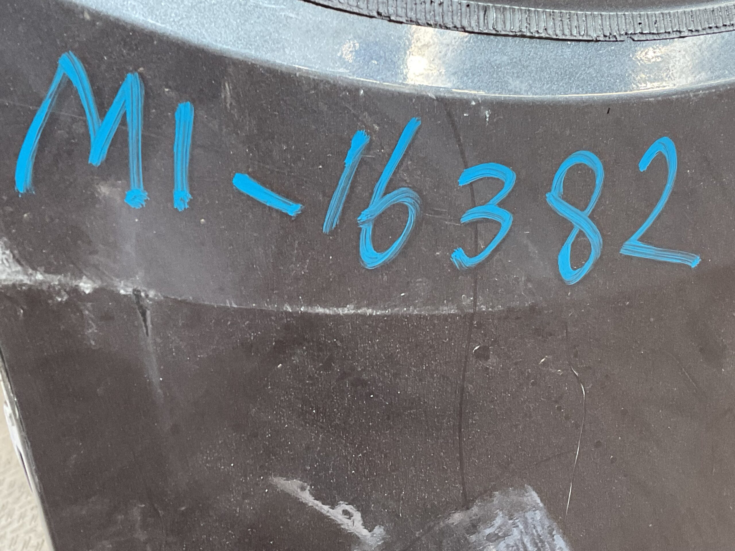 Bumper MG HS Hybrid Facelift 22-25 P10947207 Voorbumper M1-16382z