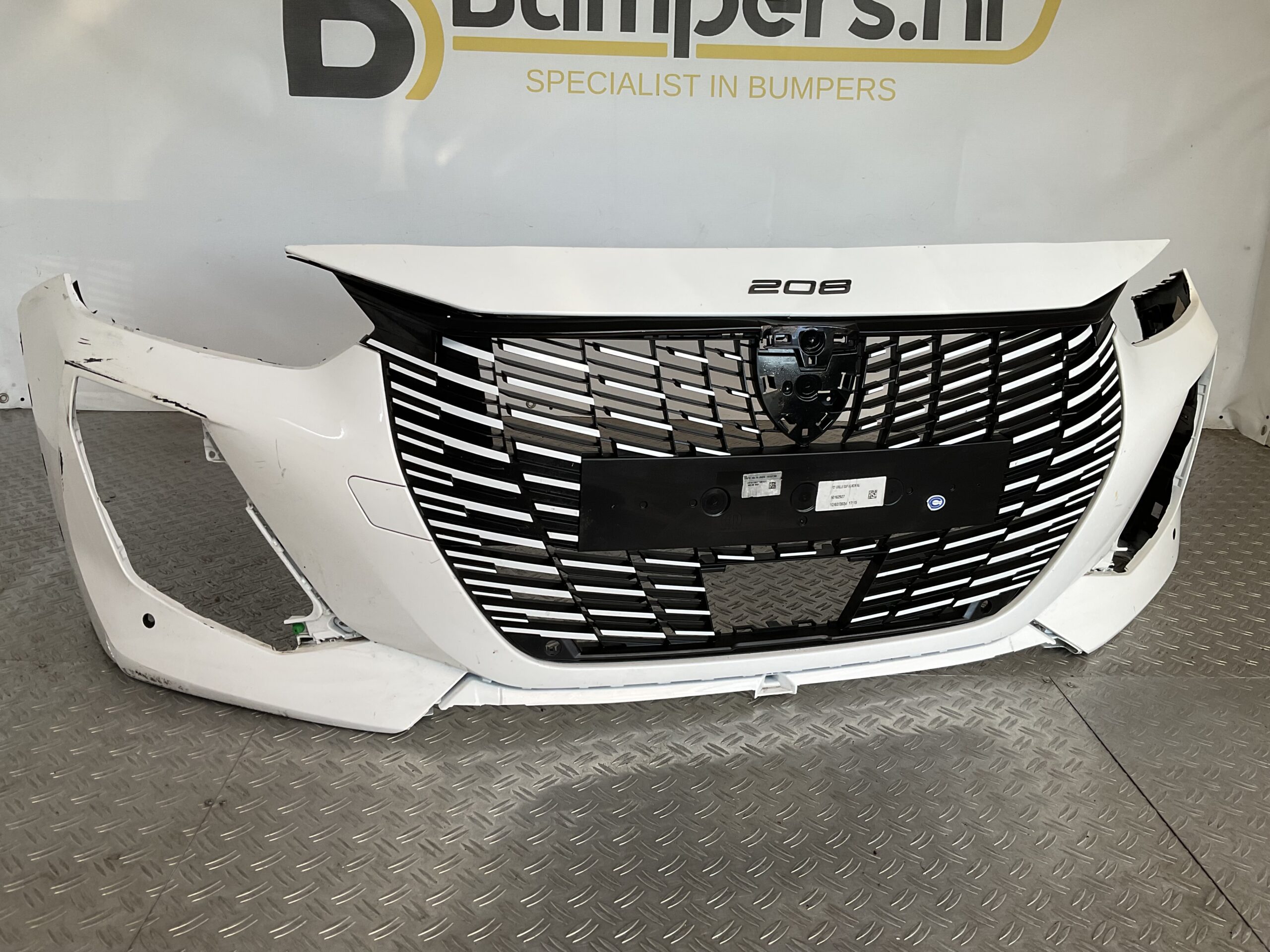 Bumper Peugeot 208 Facelift 23- 9855774980 Voorbumper J4-16384z