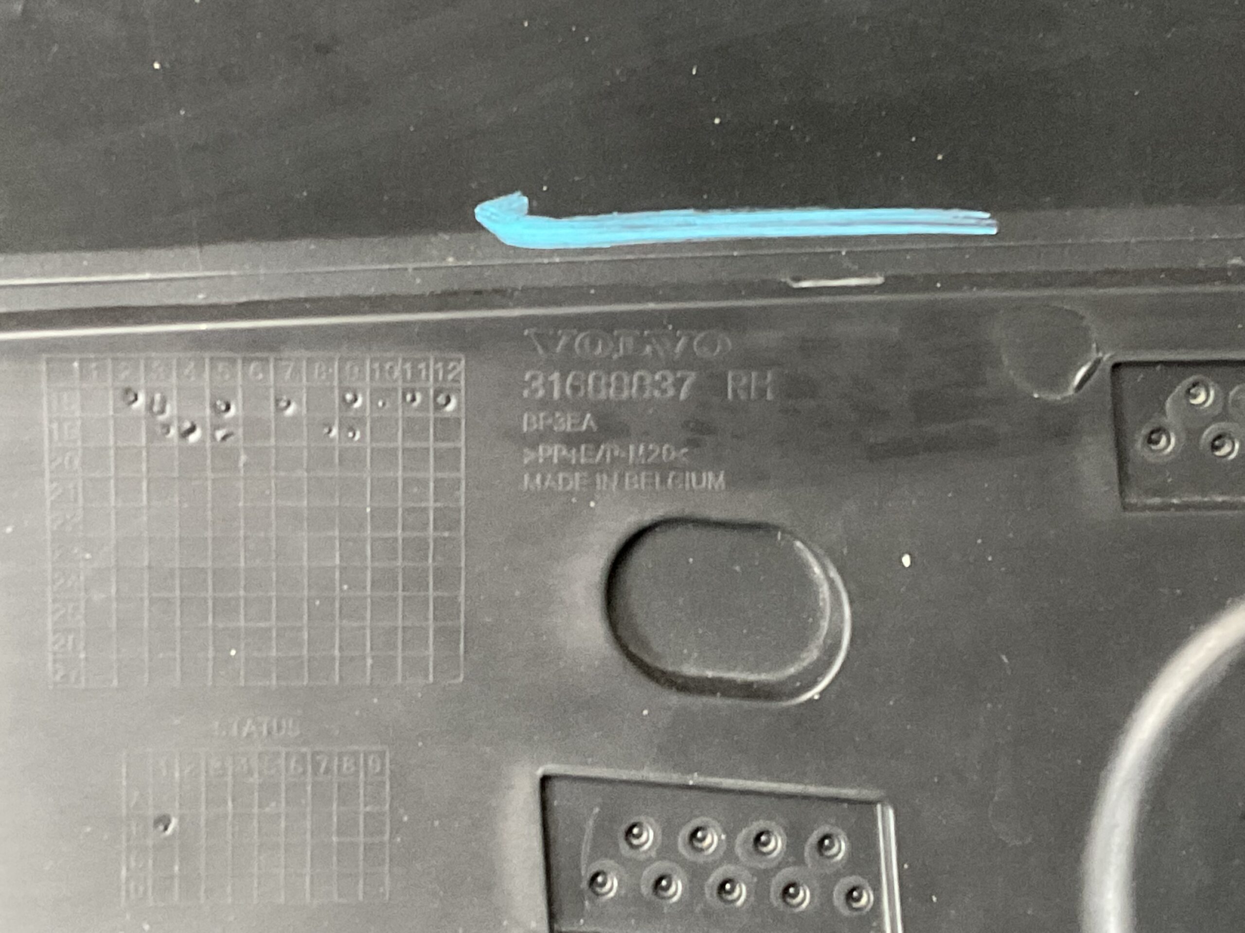 Bumper Volvo V60 II Rdesign R-Design 18-21 31688837 Achterbumper F5-16417z