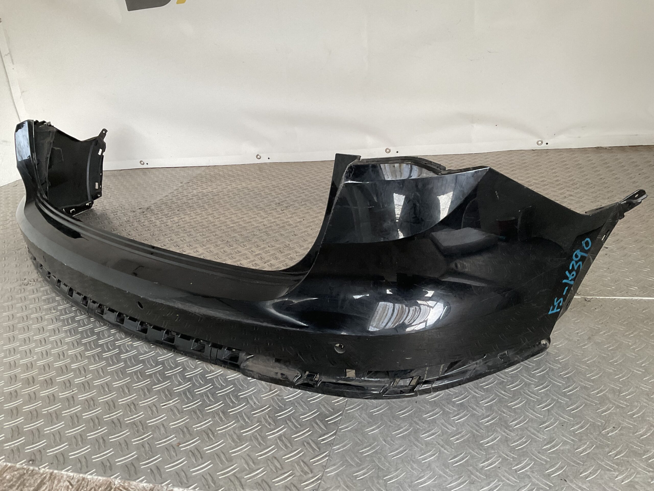 Bumper Audi Q3 83A Sline 19- 83a807385 Achterbumper F5-16390z