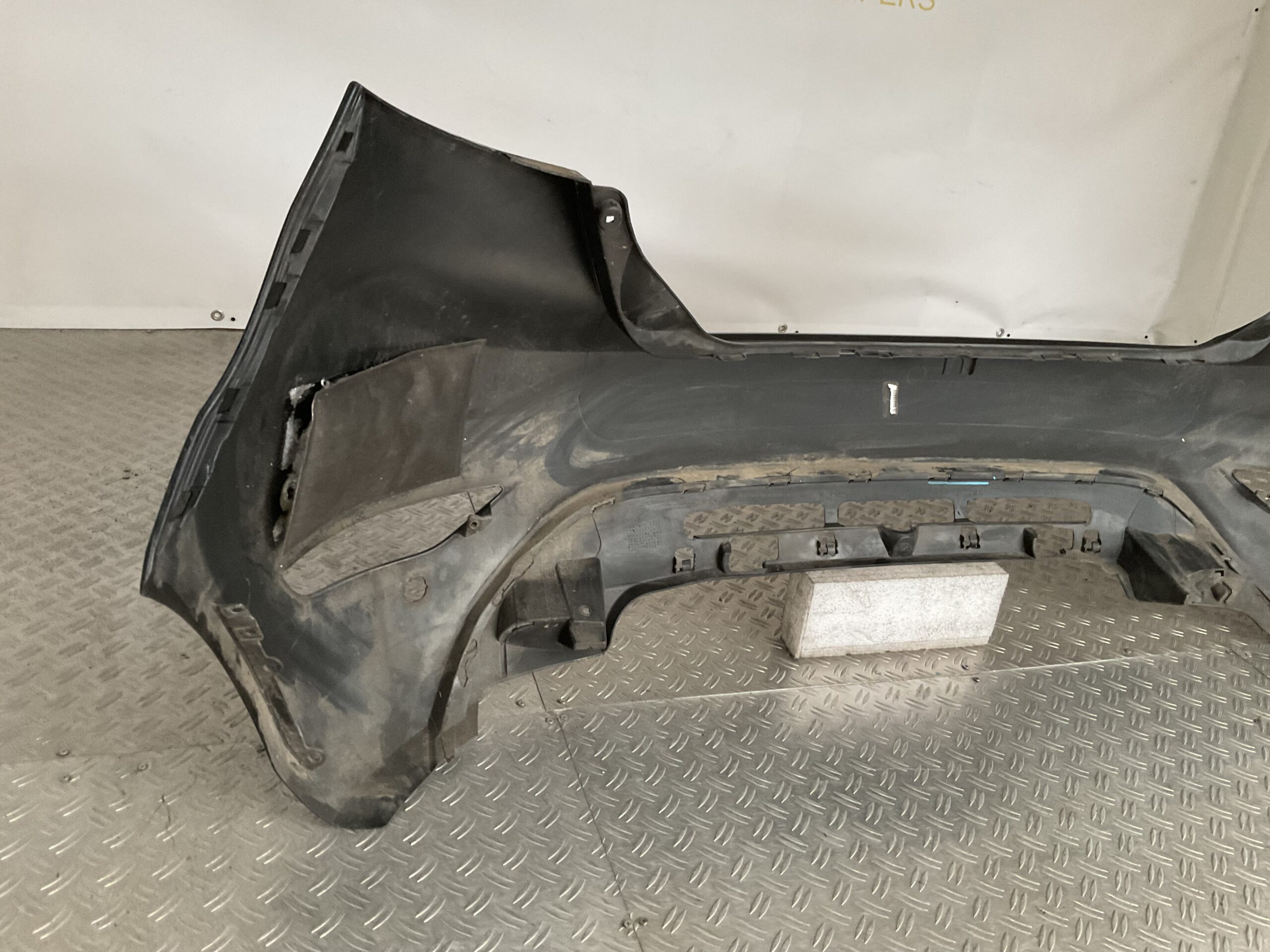 Bumper Ford Fiesta MK7 2013-2017 8A61-17906 Achterbumper F5-16452z