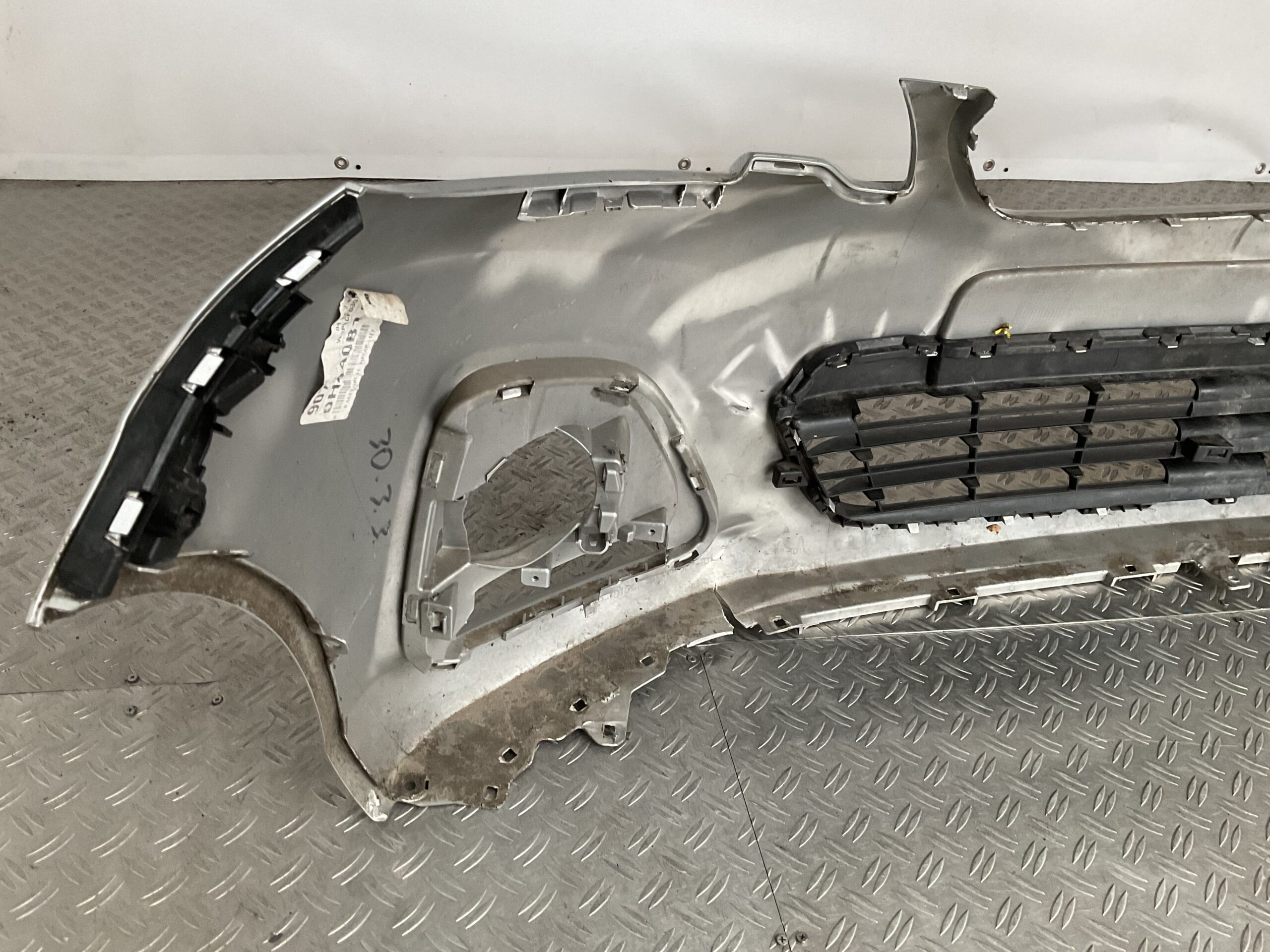 Bumper Peugeot 108 2014-2024 52119-OH150 Voorbumper J4-16441z
