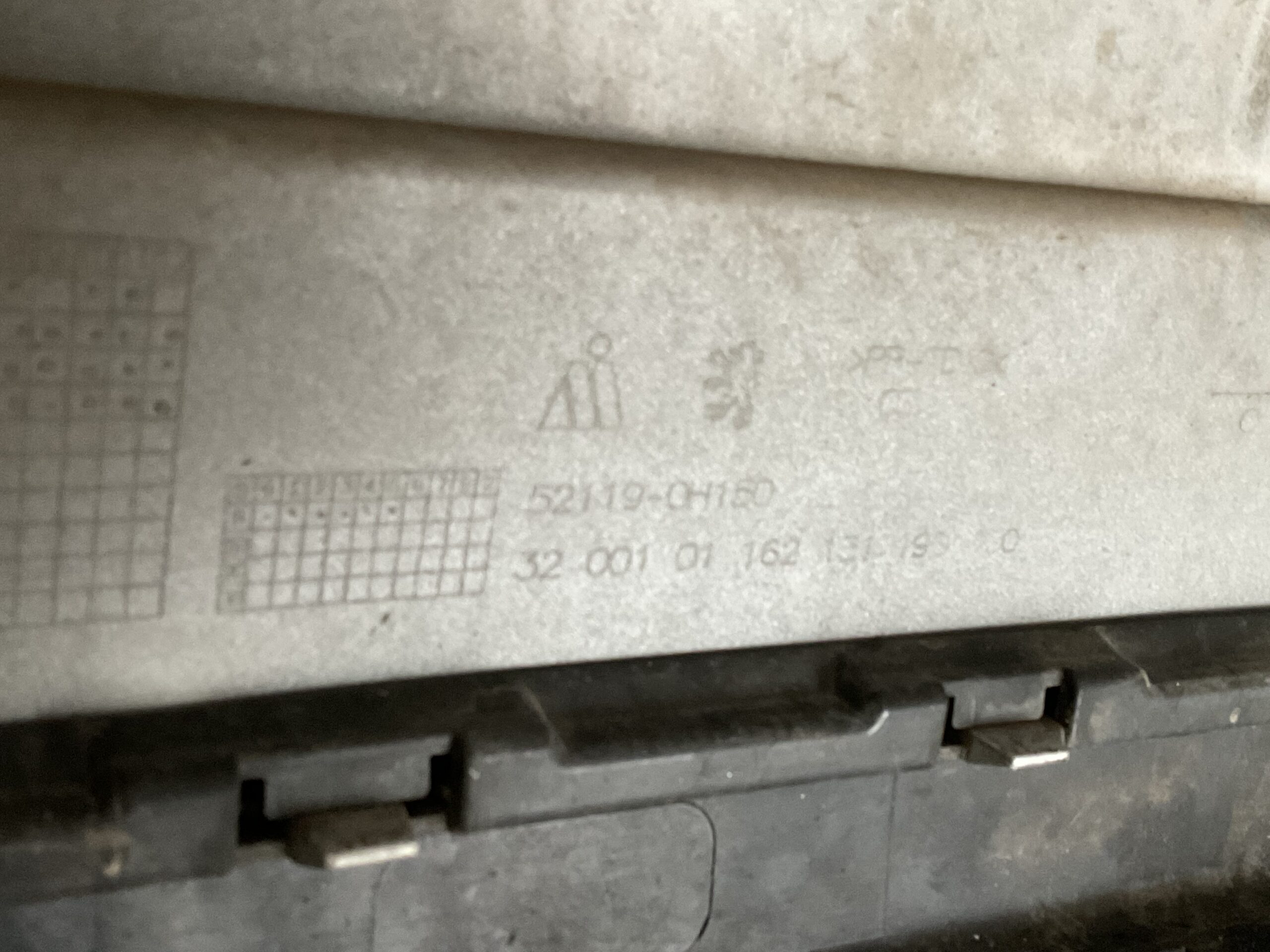 Bumper Peugeot 108 2014-2024 52119-OH150 Voorbumper J4-16441z