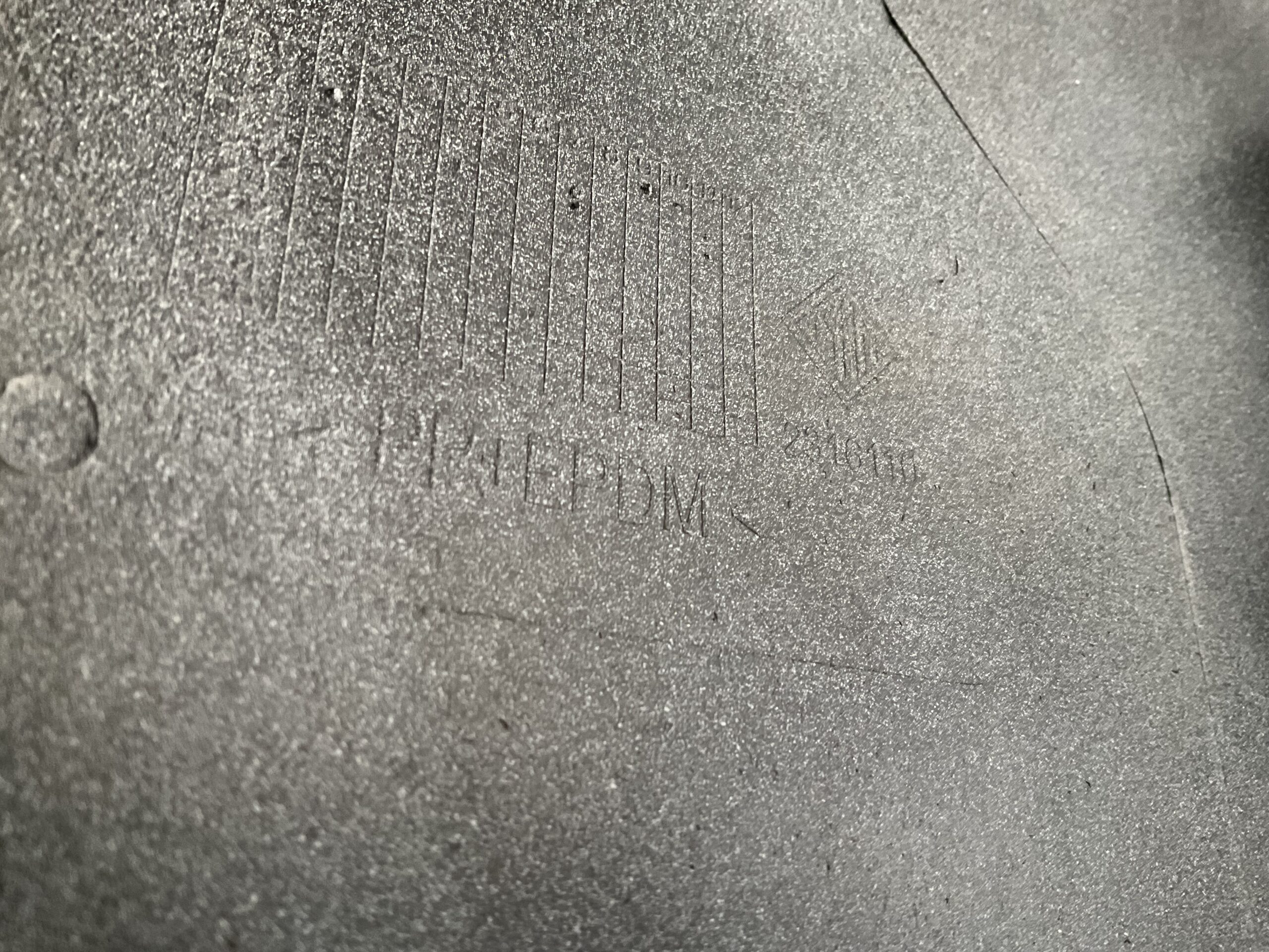 Bumper Toyota Yaris Facelift 17-19 pdc 53102-0D030 Voorbumper D1-16439z