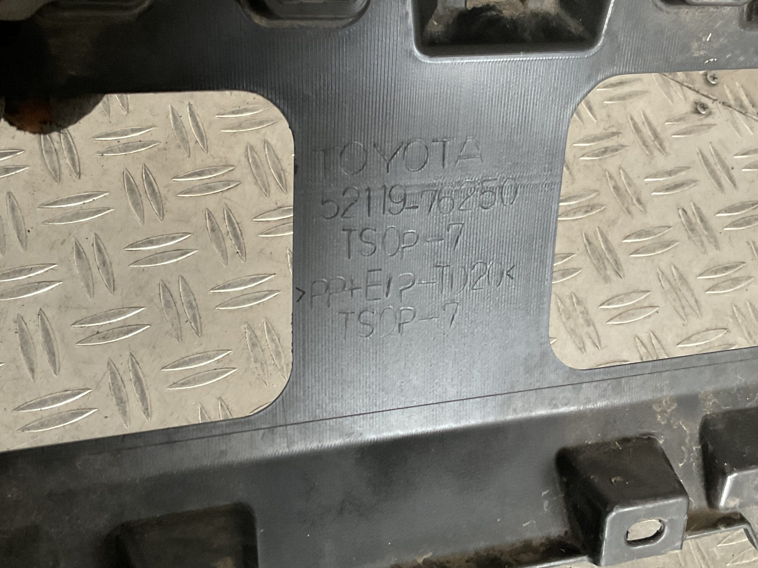 Bumper Lexus CT 200H Facelift 17-22 52119-76250 Voorbumper D5-16445z