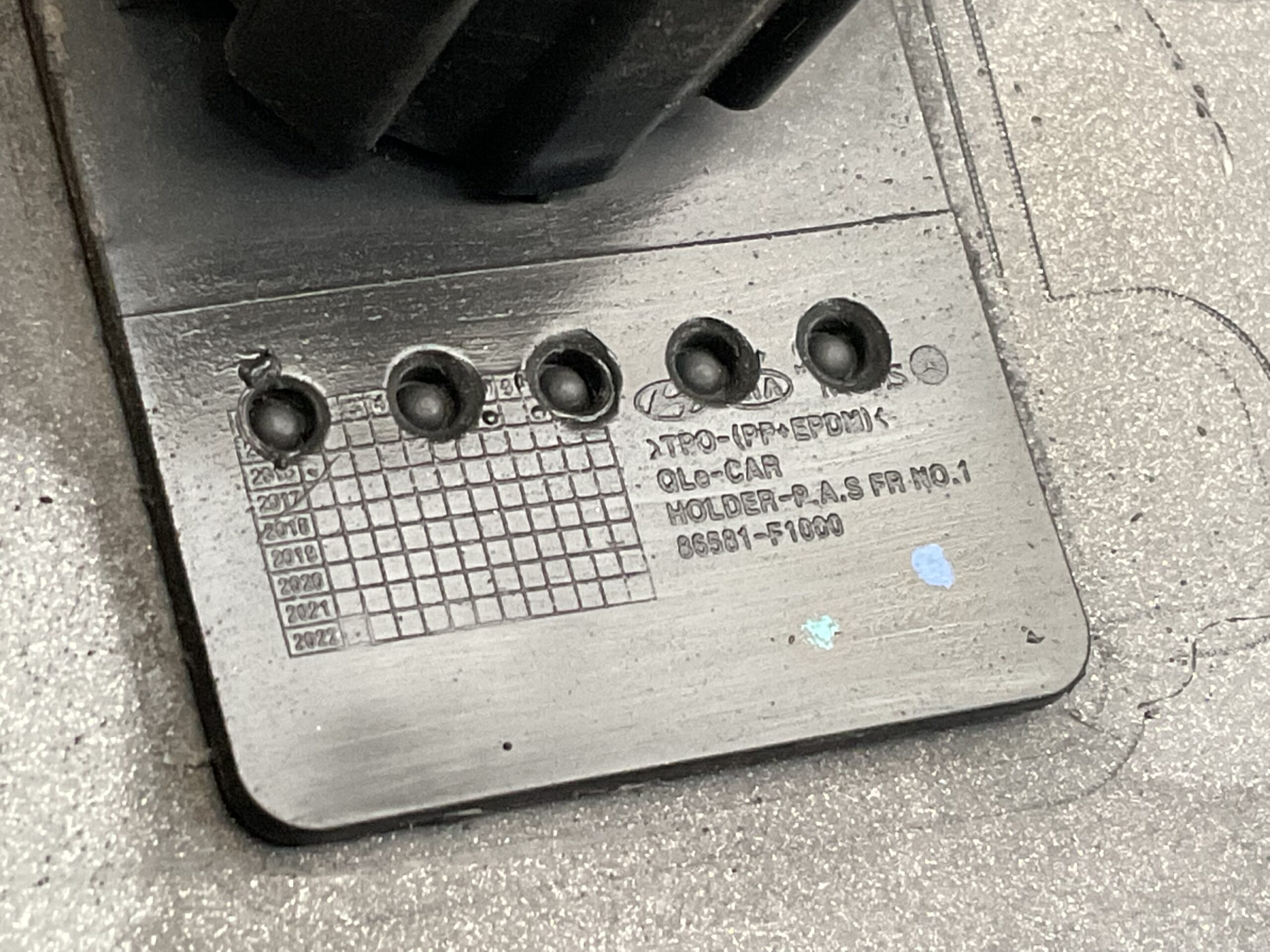 Bumper Kia Sportage 15-18 86511-f1000 Voorbumper G4-16431z