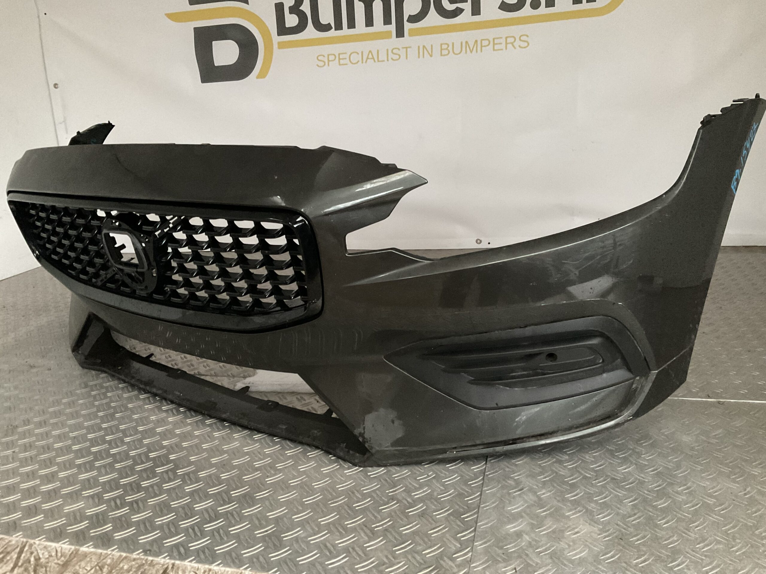 Bumper Volvo S60 V60 2018-2022 31690589 Grill Voorbumper B9-15427z