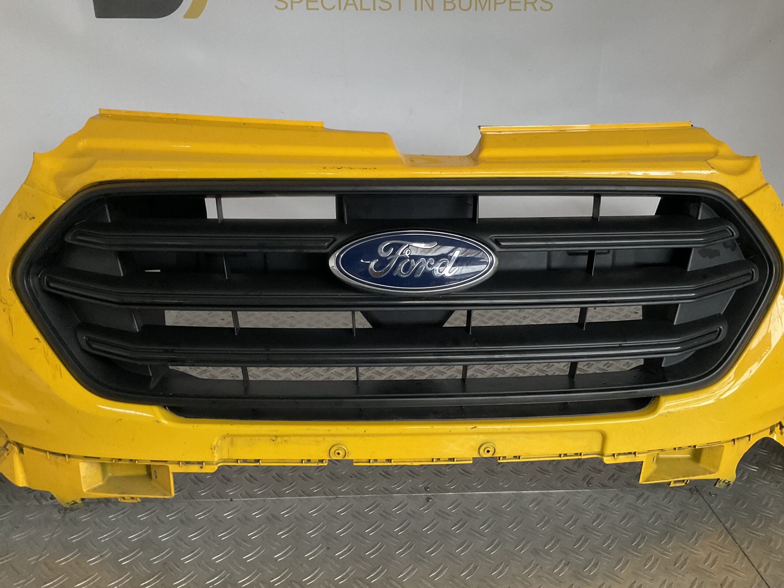 Bumper Ford Transit Custom 17-23 JK21-17E778-A Voorbumper D5-16211z