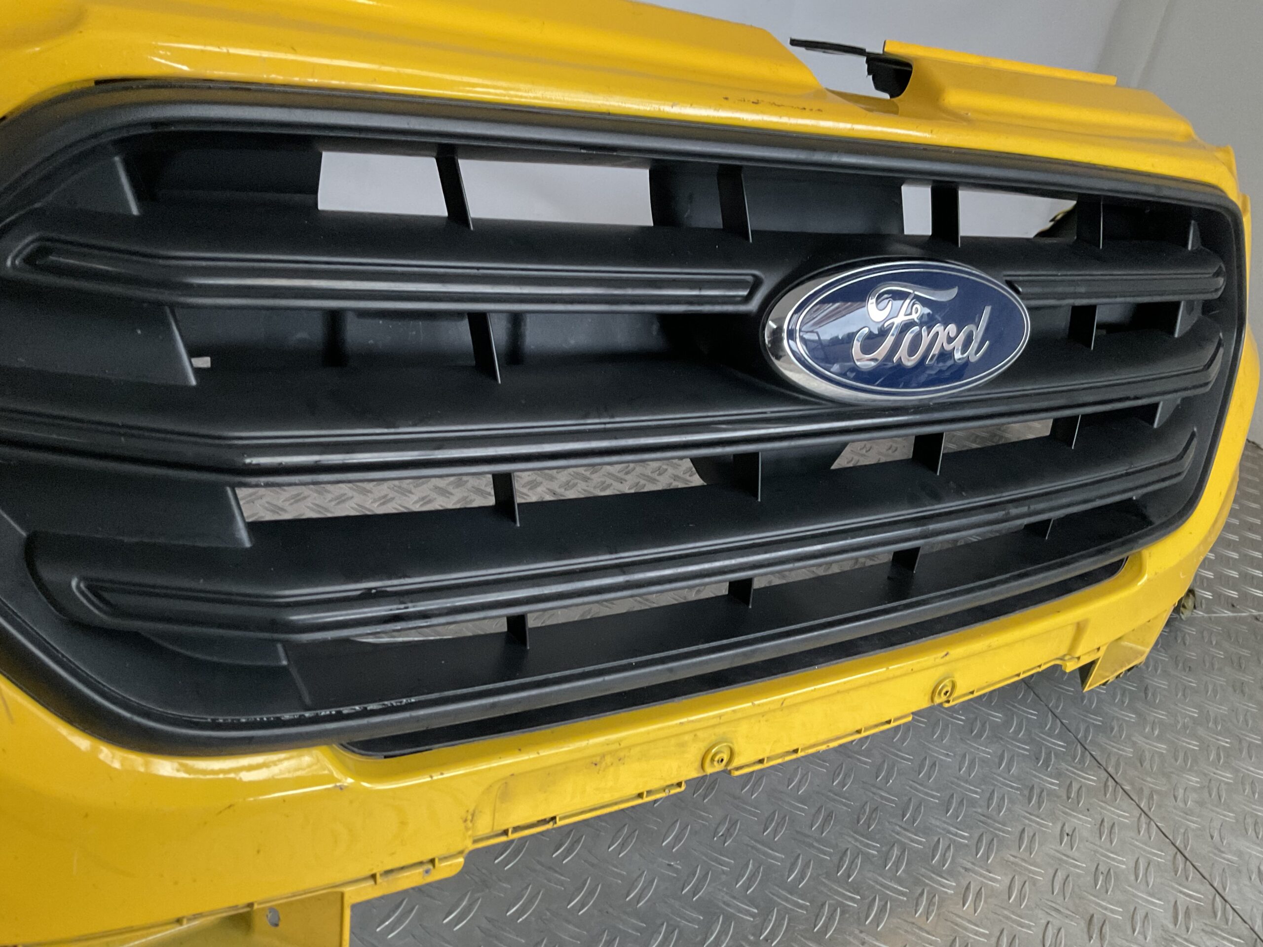 Bumper Ford Transit Custom 17-23 JK21-17E778-A Voorbumper D5-16211z