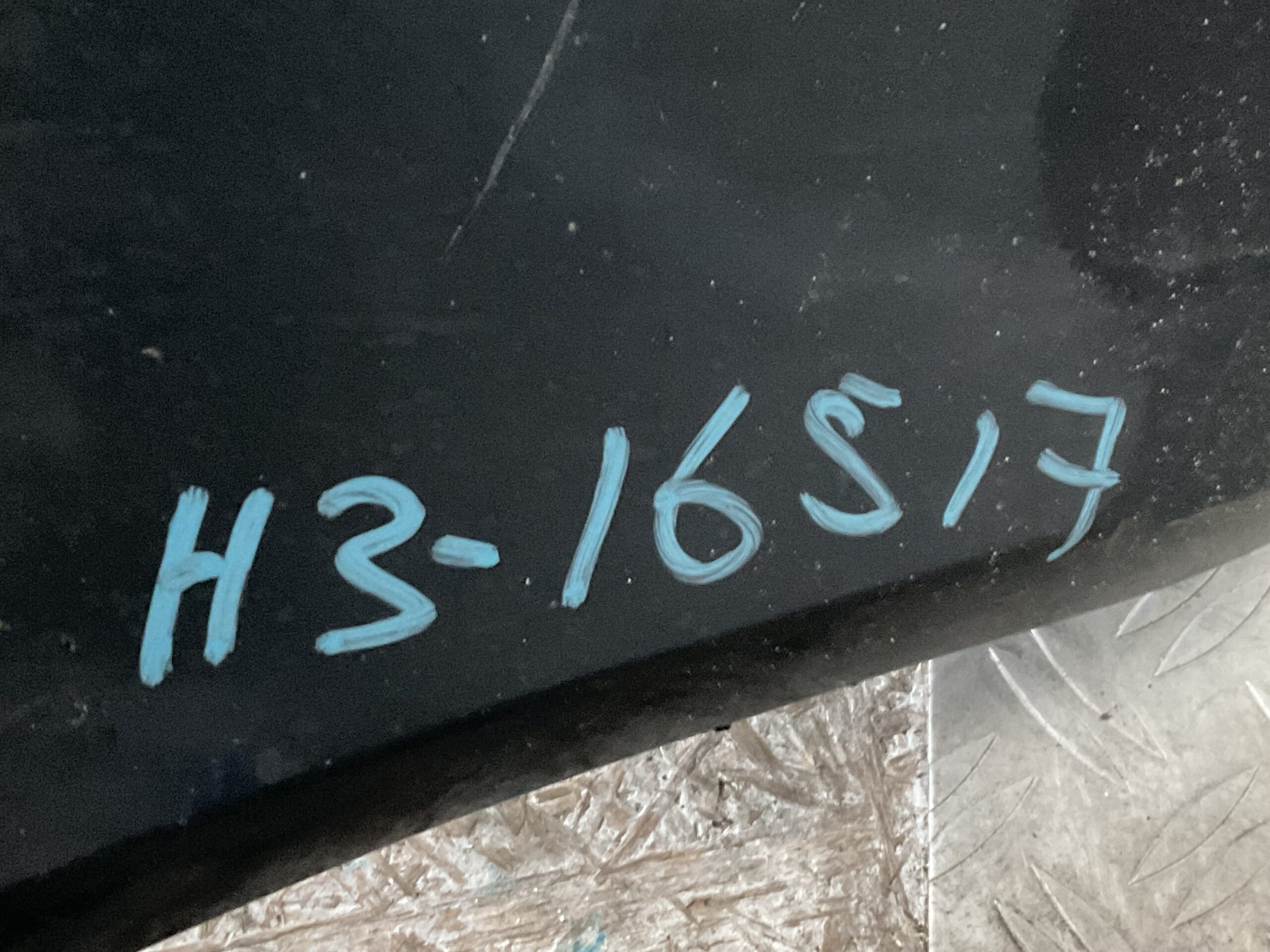 Bumper Audi A4 8E 8H 06-098e0807437 Voorbumper H3-16517z