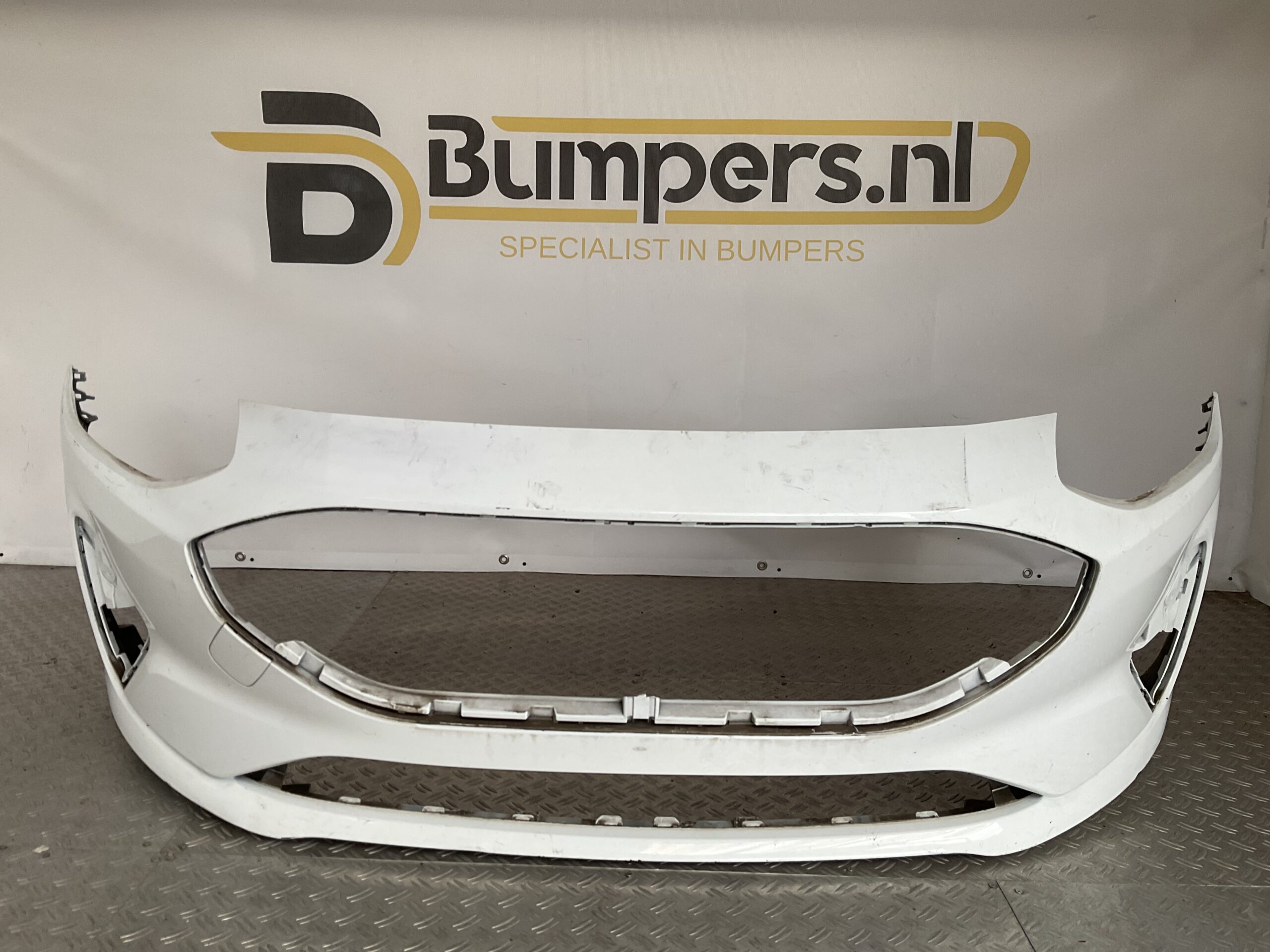 Bumper Ford Fiesta MK8 VIII Facelift 21- N1BB-17757-A Voorbumper D3-16526z