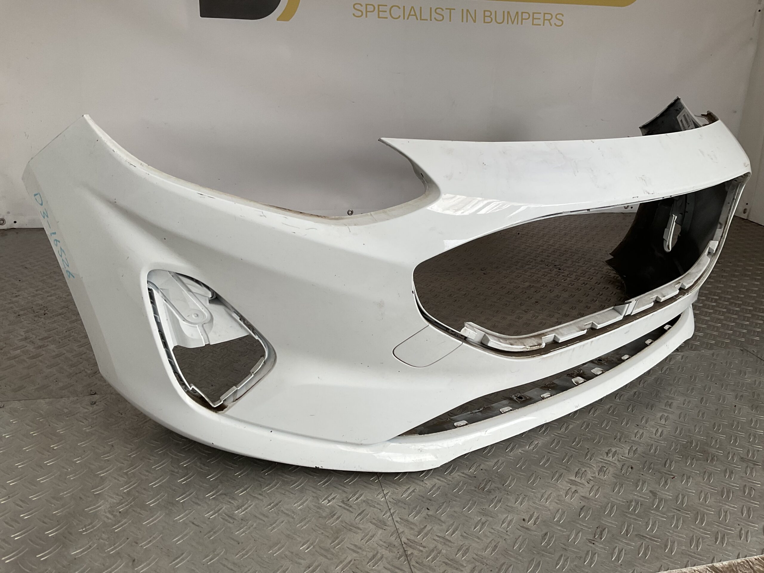 Bumper Ford Fiesta MK8 VIII Facelift 21- N1BB-17757-A Voorbumper D3-16526z