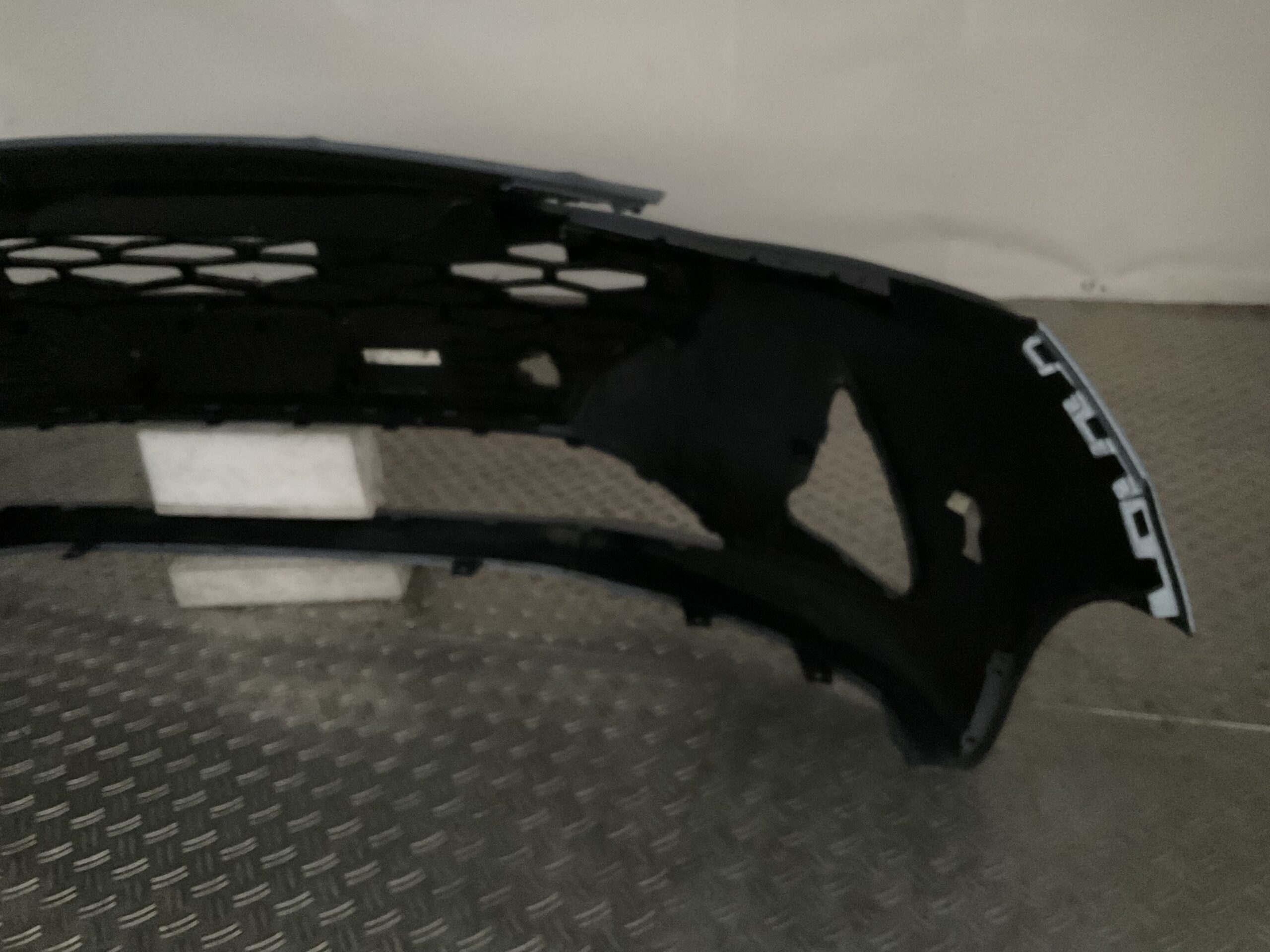 Bumper Hyundai i10 Facelift 23- 86511-K7000 Voorbumper E3-16533z