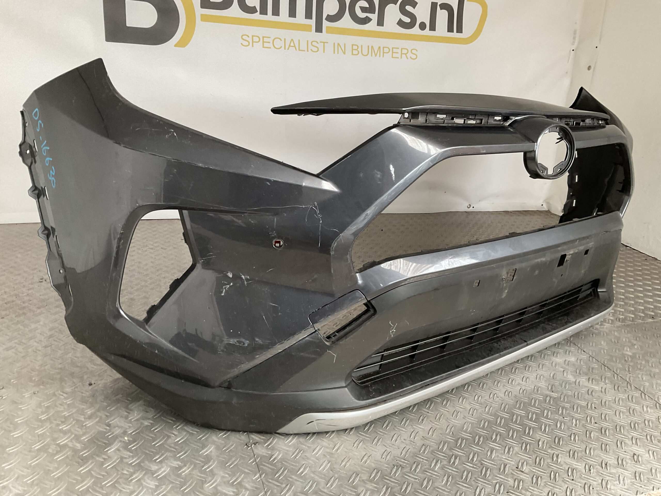 Bumper Toyota Rav 4 Rav-4 18-21 pdc 52119-42B20 Voorbumper D5-16630z