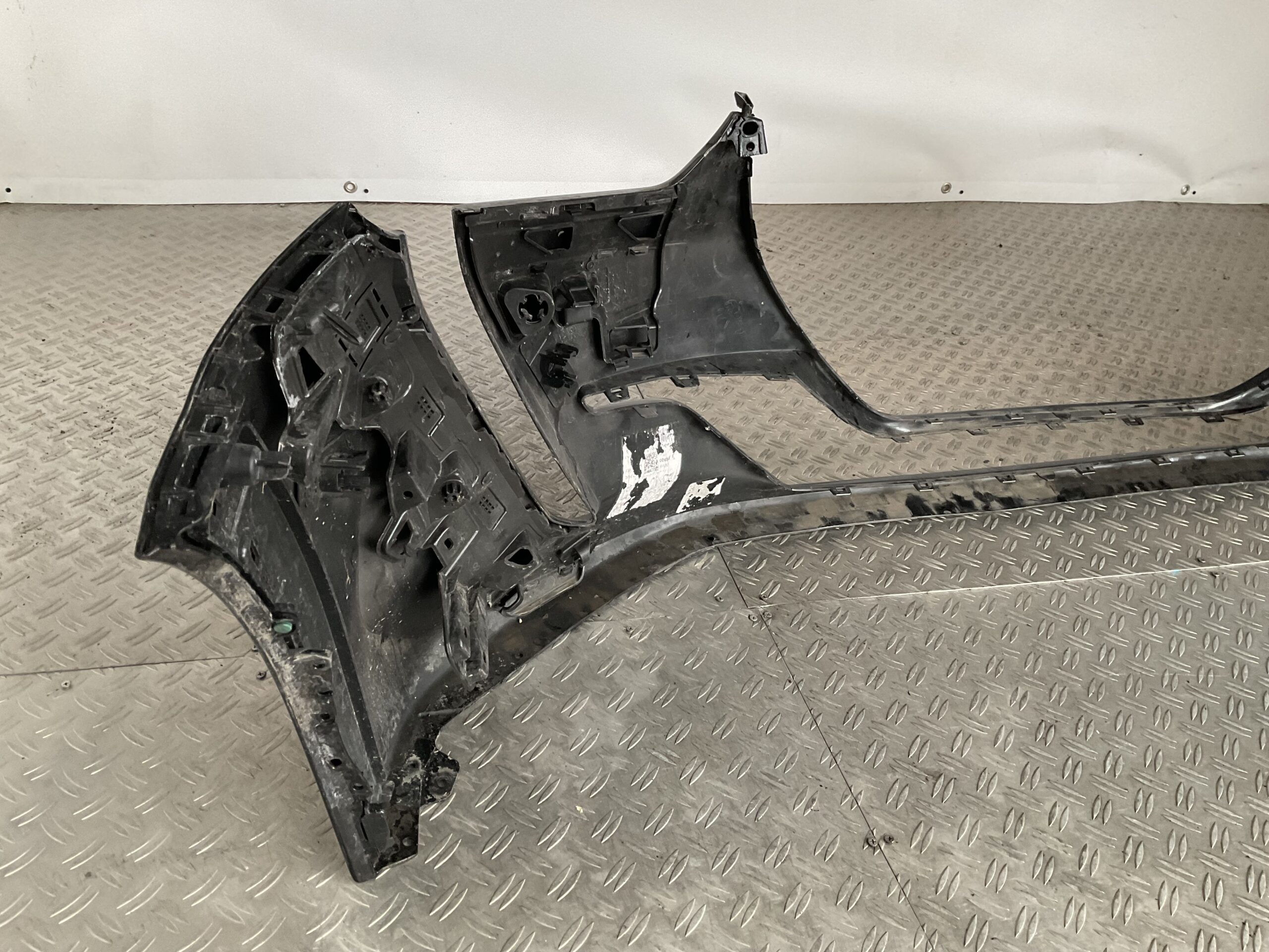 Bumper Peugeot 208 GT line GT-Line 19-24 9829055580 Voorbumper J4-16619z