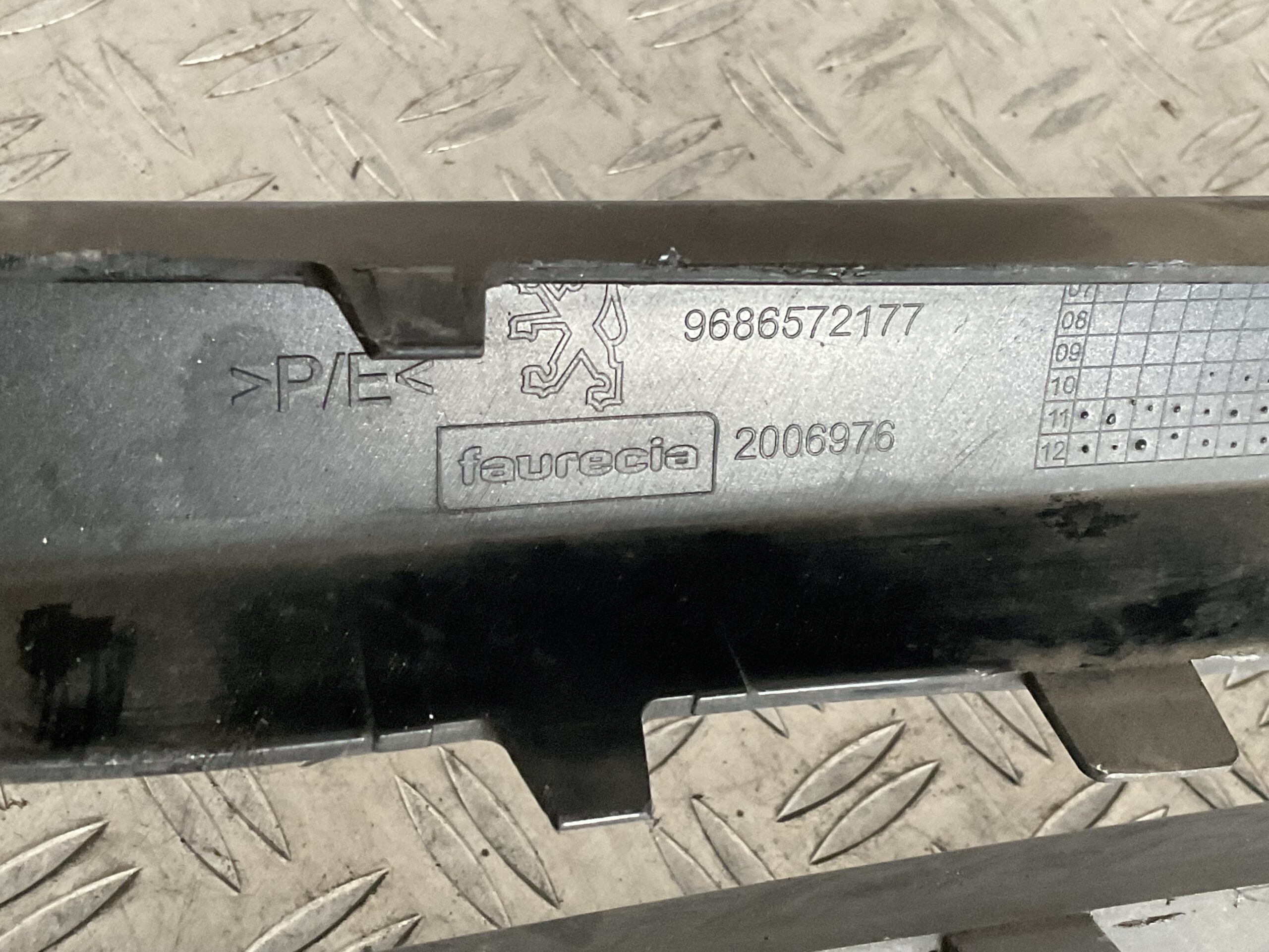 Bumper Peugeot 508 10-14 9686572177 Voorbumper H3-16620z