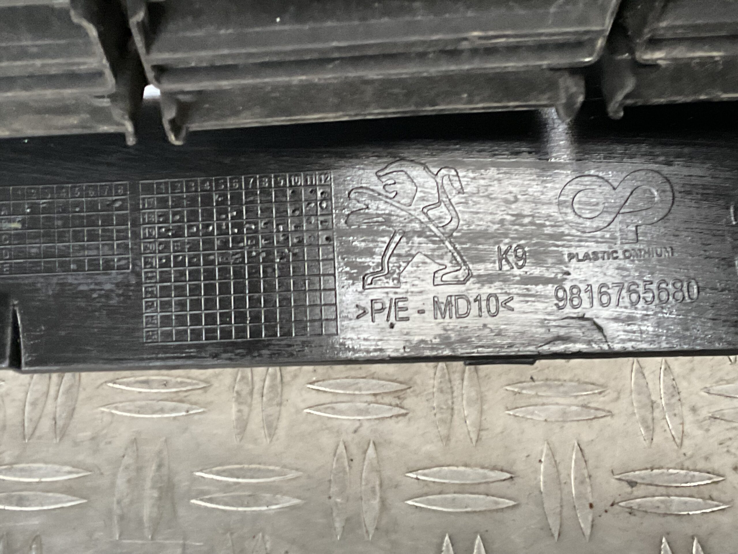 Bumper Citroen Berlingo Peugeot Partner 9816765680 Voorbumper J5-16627z