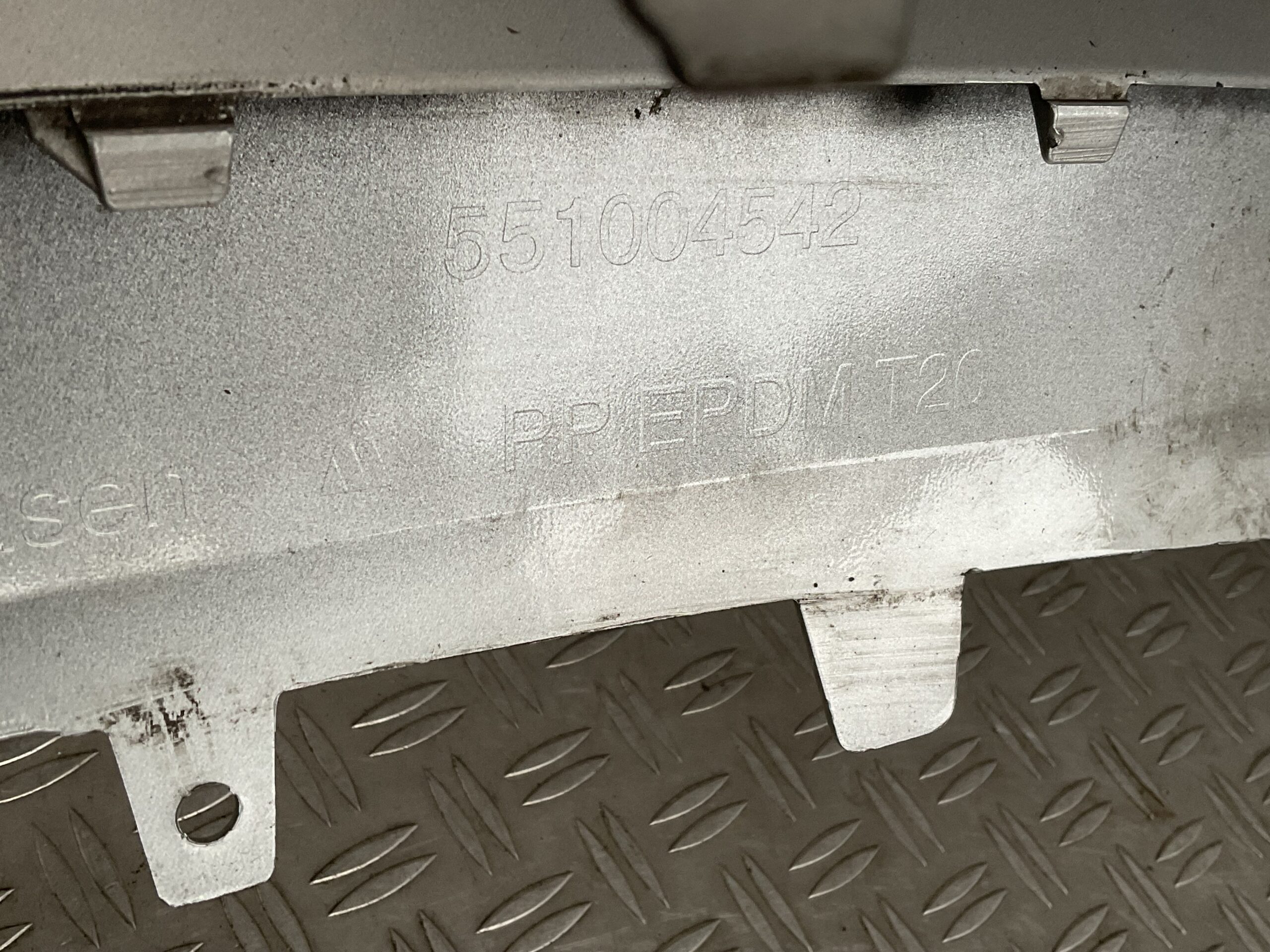 Bumper Opel Insignia Facelift 551004542 Voorbumper i5-16676z