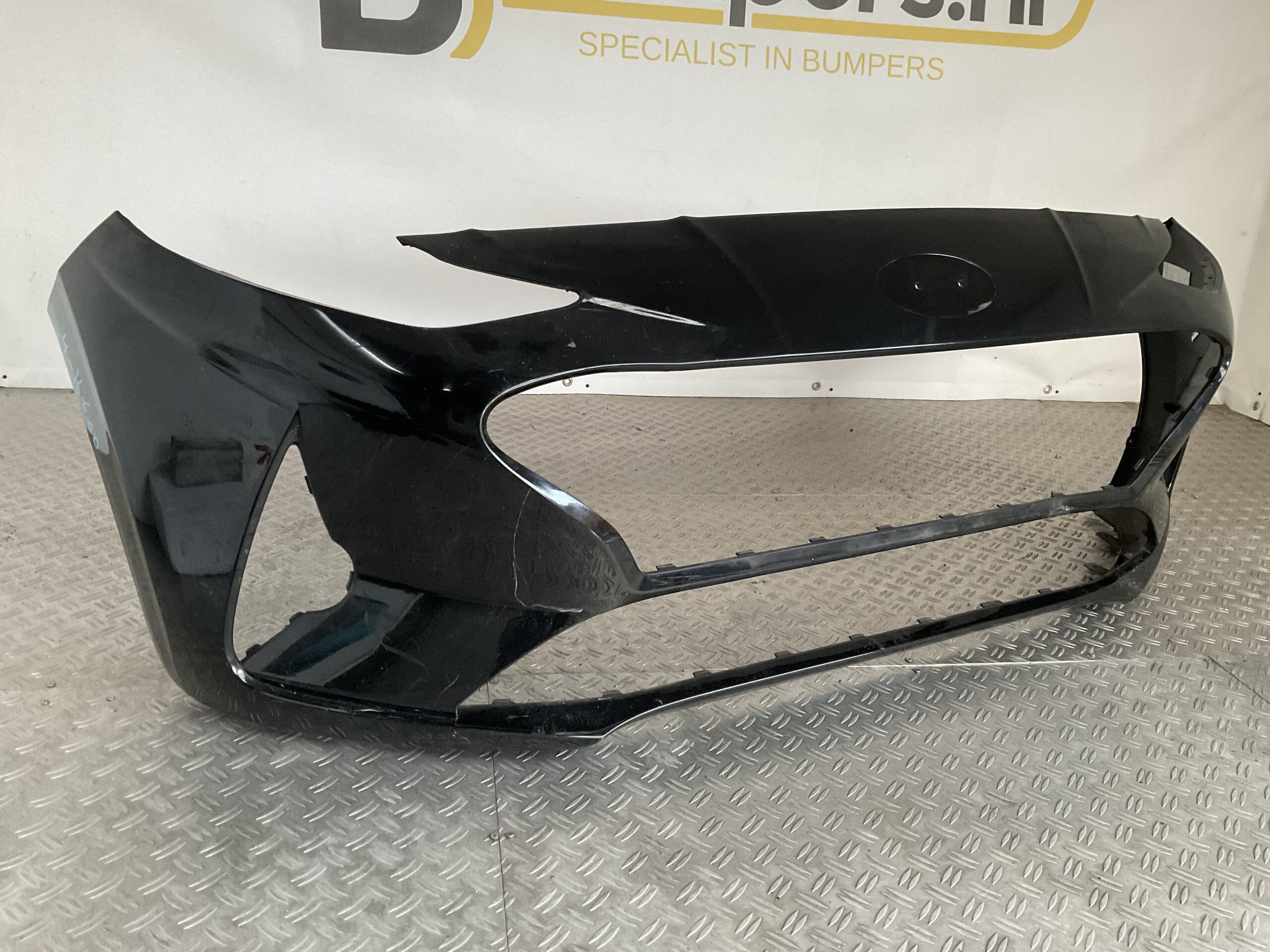 Bumper Hyundai i10 Facelift 23- 86511-K7000 Voorbumper E4-16600z