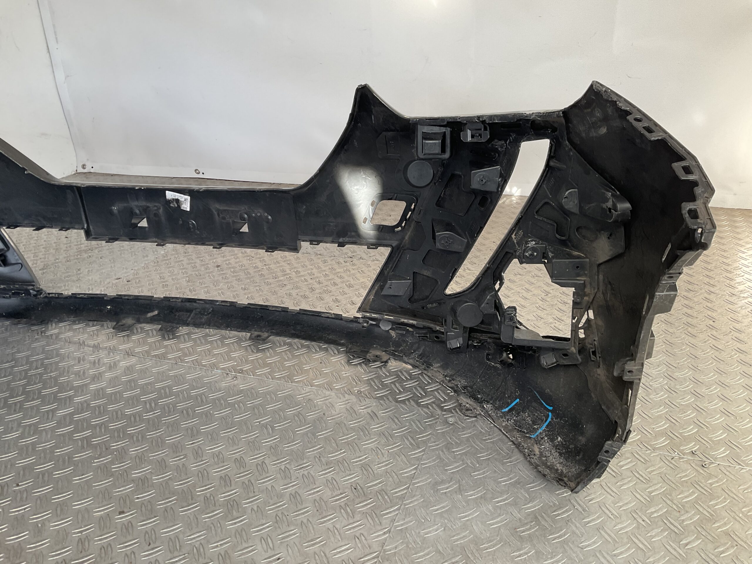 Bumper Peugeot 2008 19-23 9825844580 Voorbumper J5-16682z