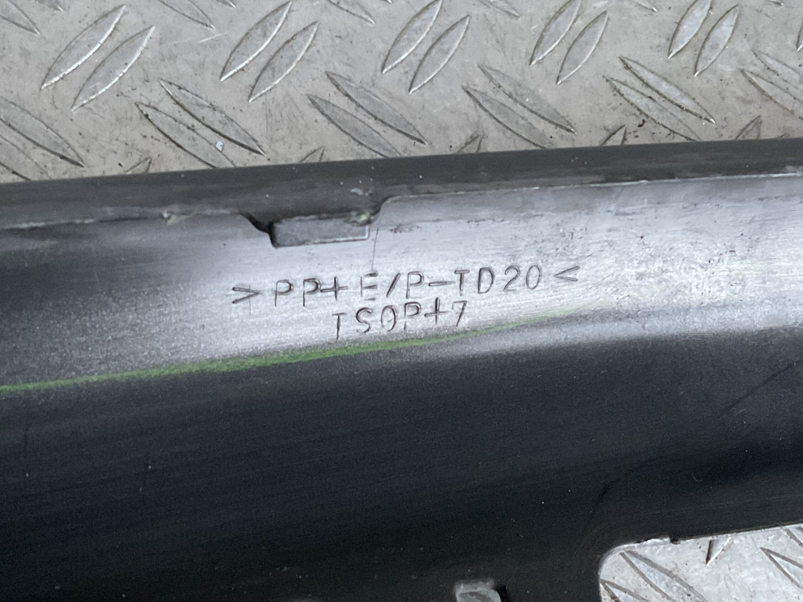 Bumper Toyota Yaris 2009-2011 52119-0d340 Voorbumper D3-16440z