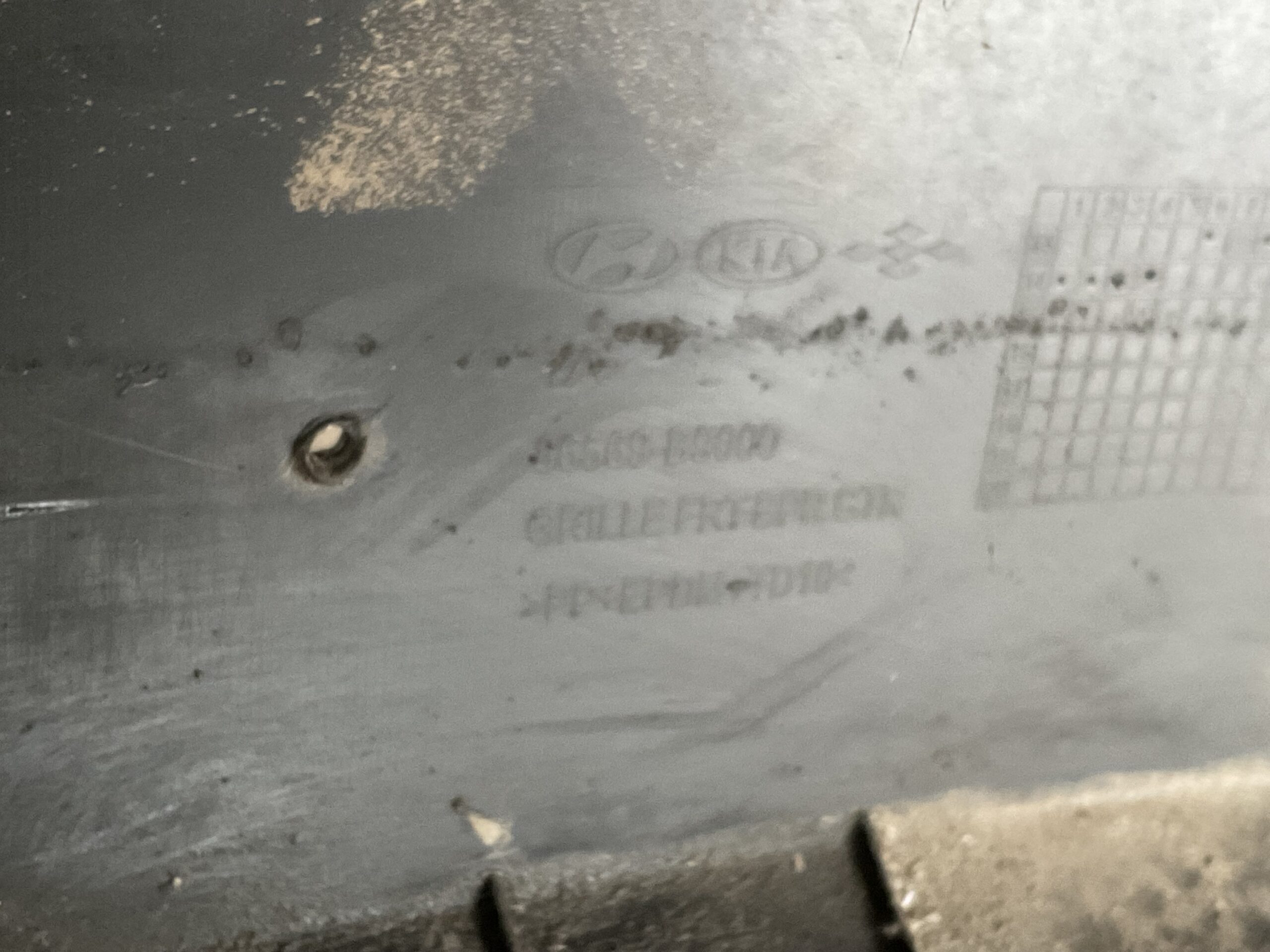 Bumper Hyundai i10 13-16 86569-B900 Voorbumper E2-12636z