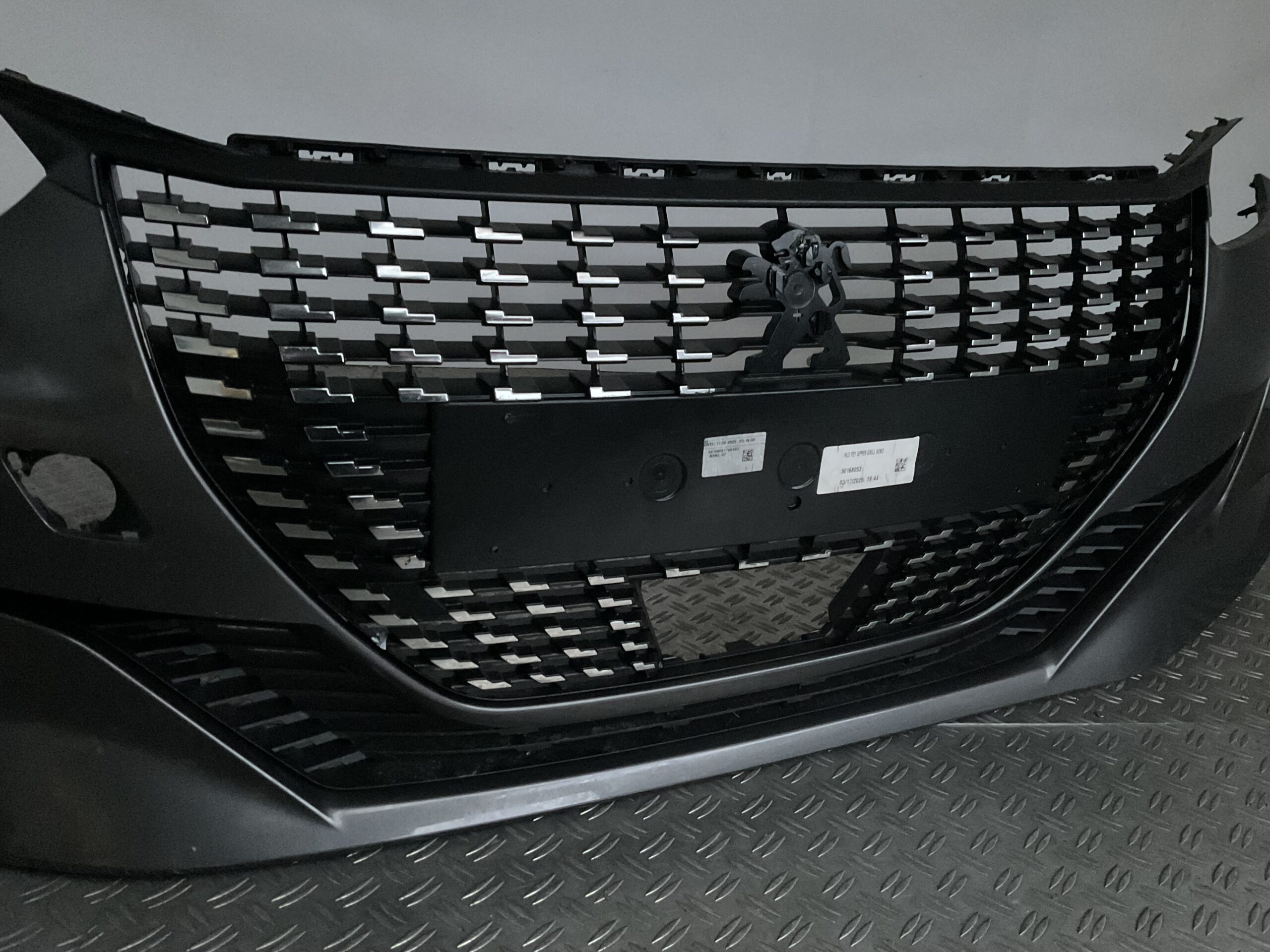 Bumper Peugeot 208 19-23 9823203580 Voorbumper J4-16636z