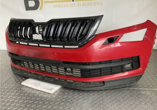 Bumper Skoda Kadiaq 565 17- 565807221 Voorbumper H5-17095z